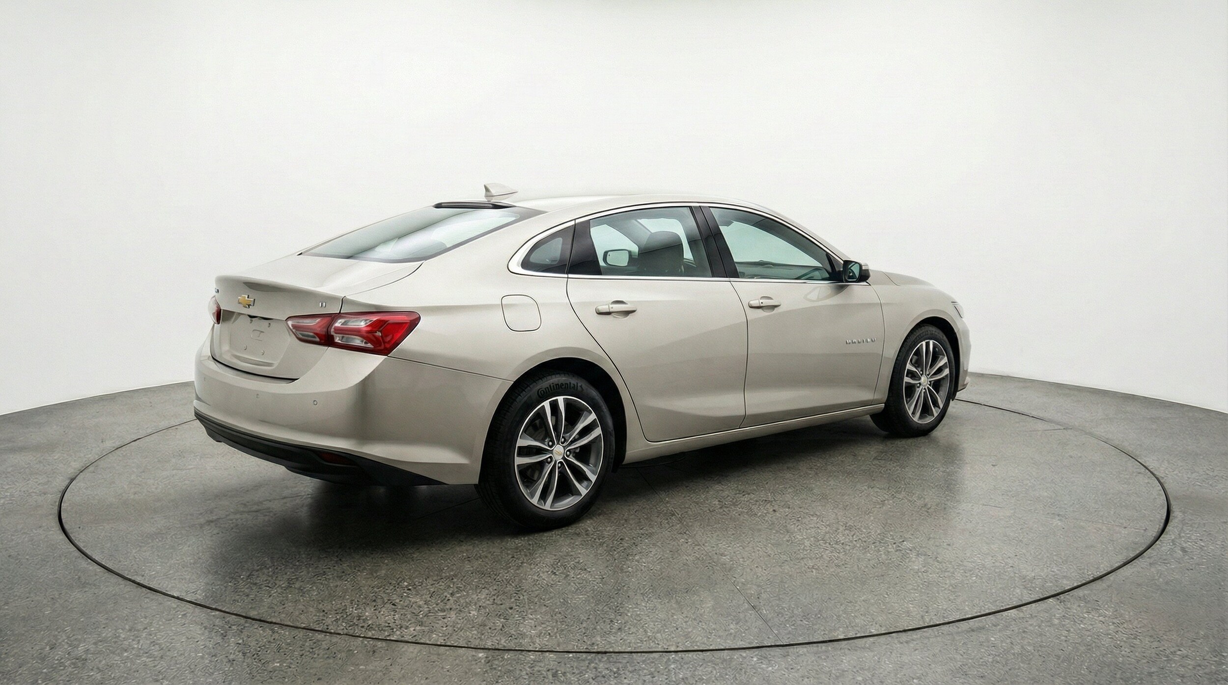 Thumbnail: 2024 Chevrolet Malibu - 9