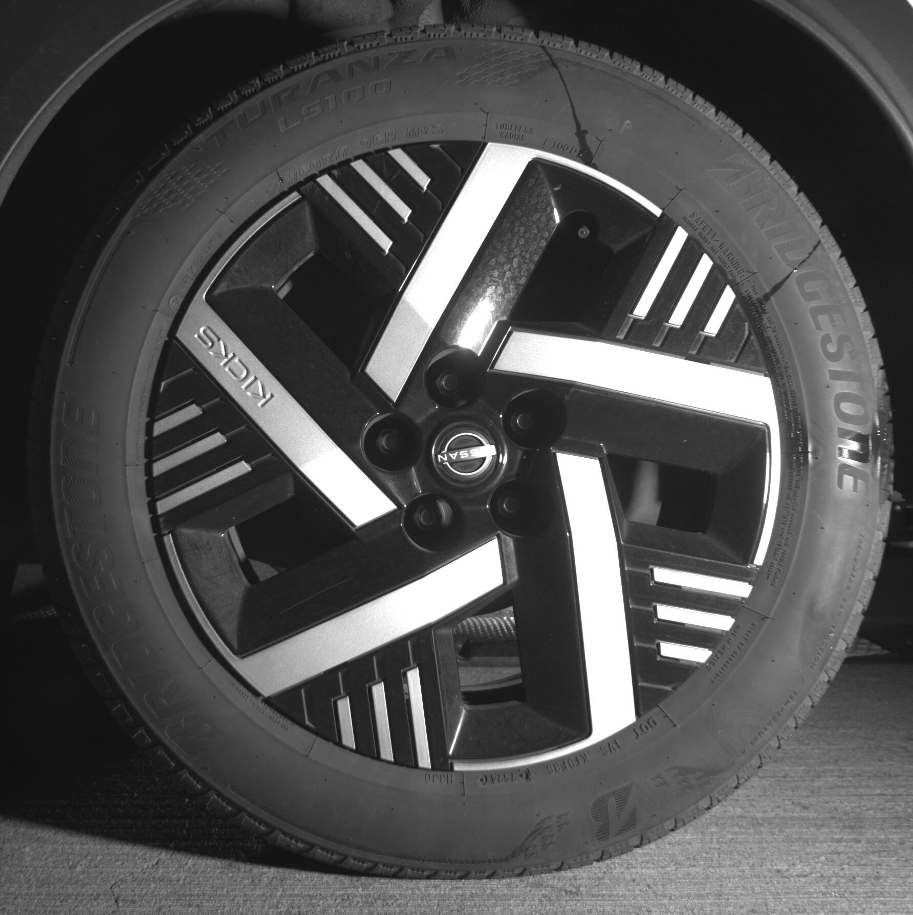 Thumbnail: 2025 Nissan Kicks - 11