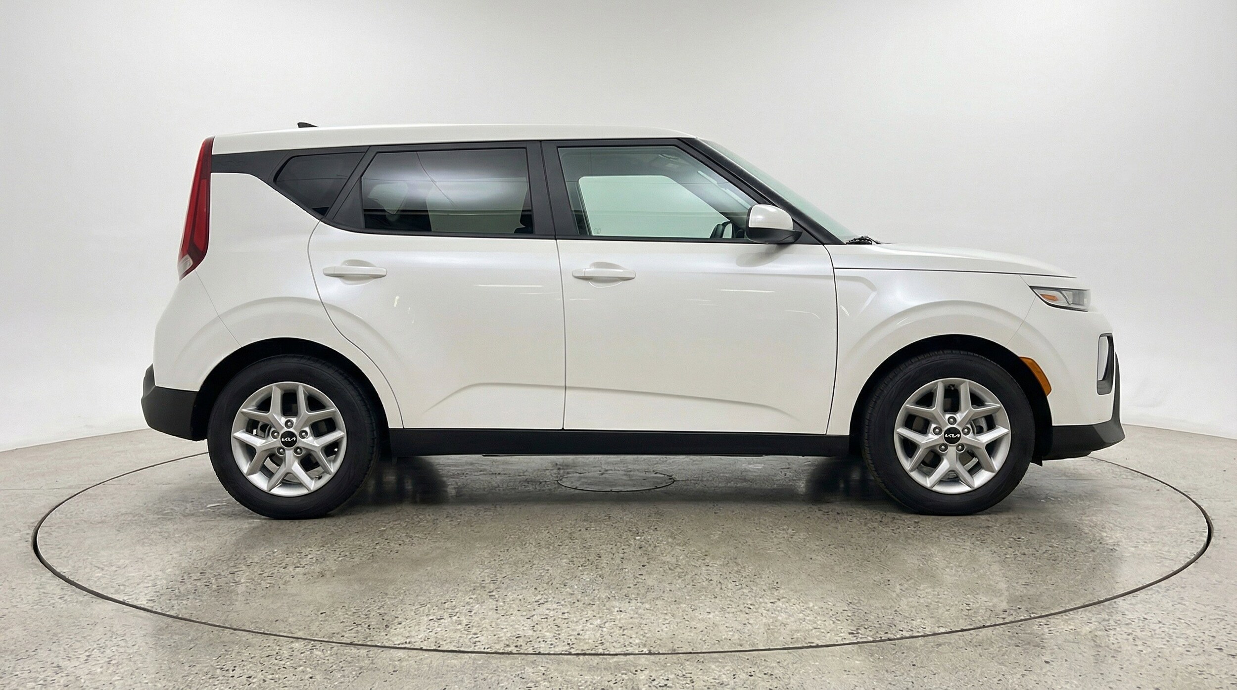 Thumbnail: 2025 Kia Soul - 11