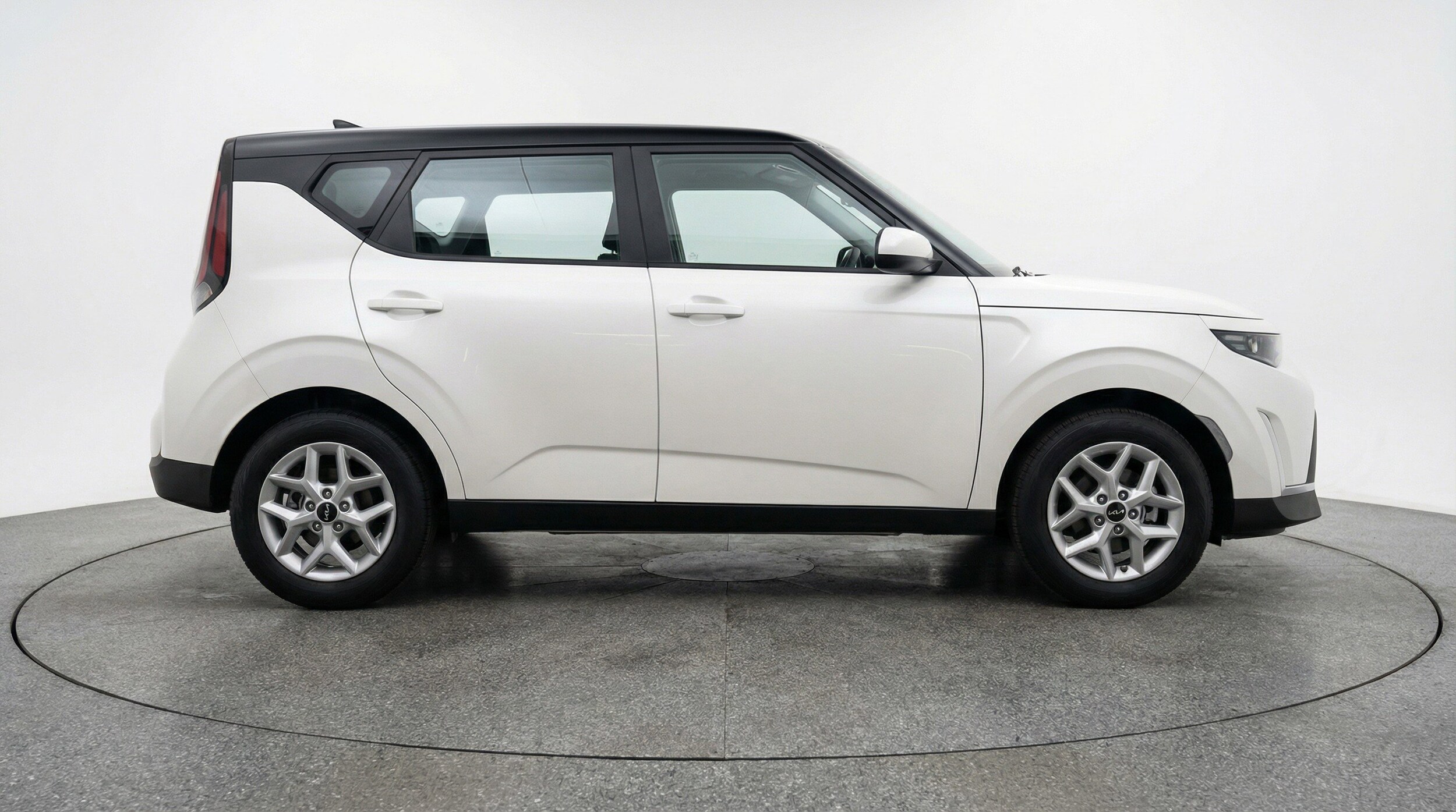 Thumbnail: 2025 Kia Soul - 11