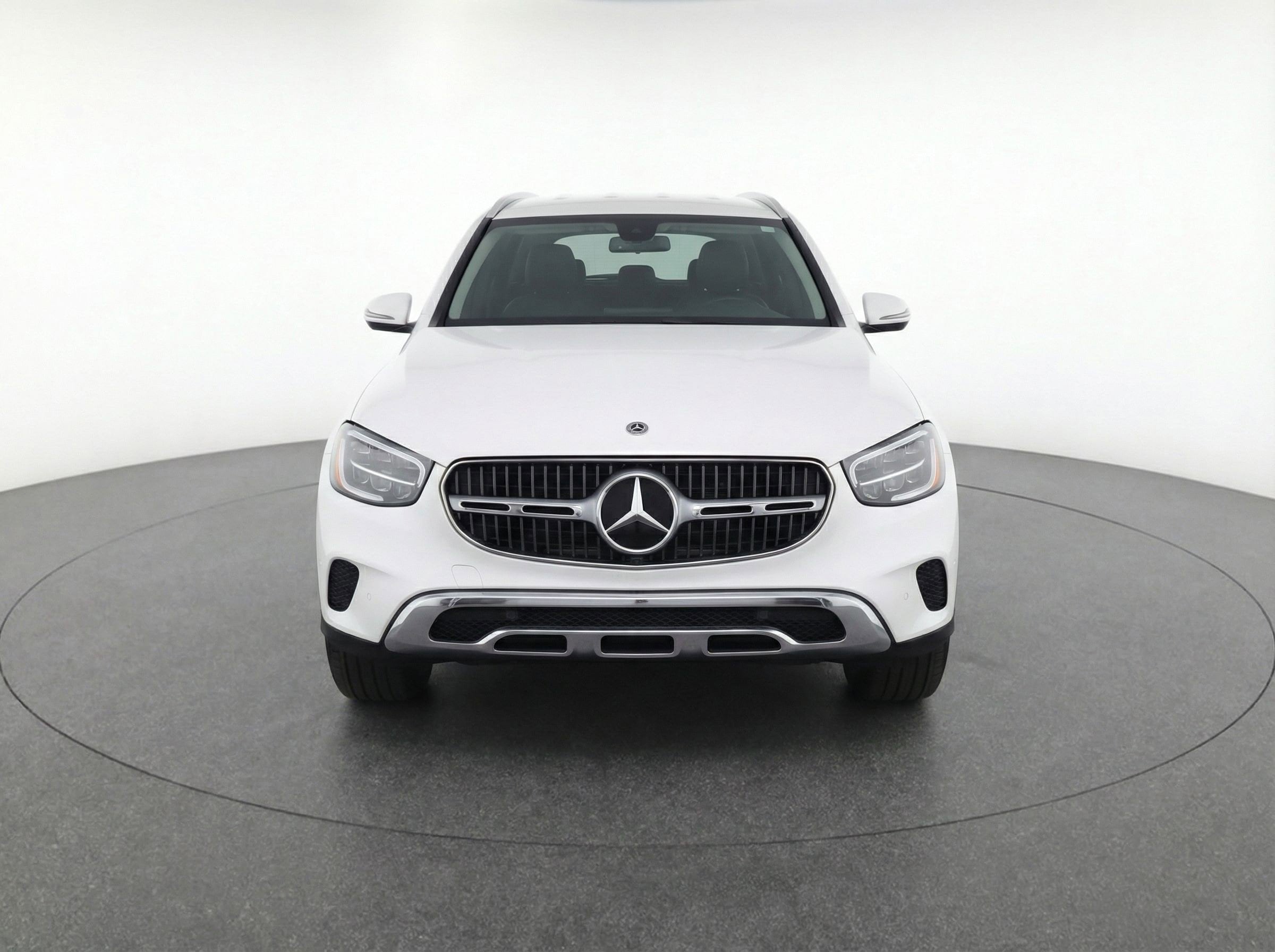 Thumbnail: 2024 Mercedes-Benz GLC - 2