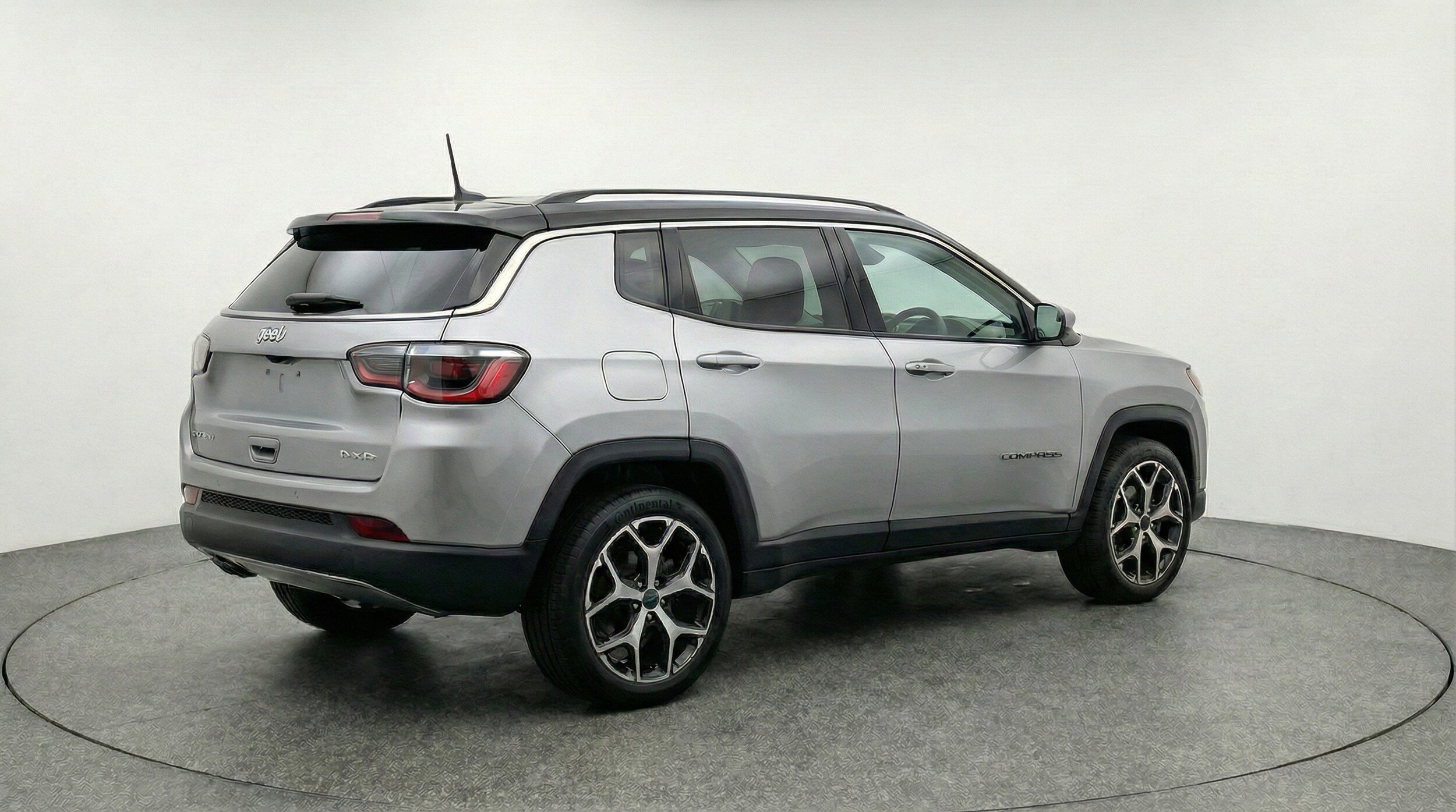 Thumbnail: 2025 Jeep Compass - 9