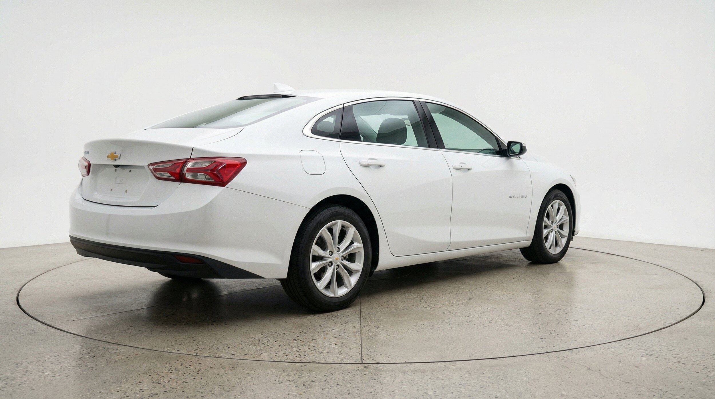 Thumbnail: 2024 Chevrolet Malibu - 9