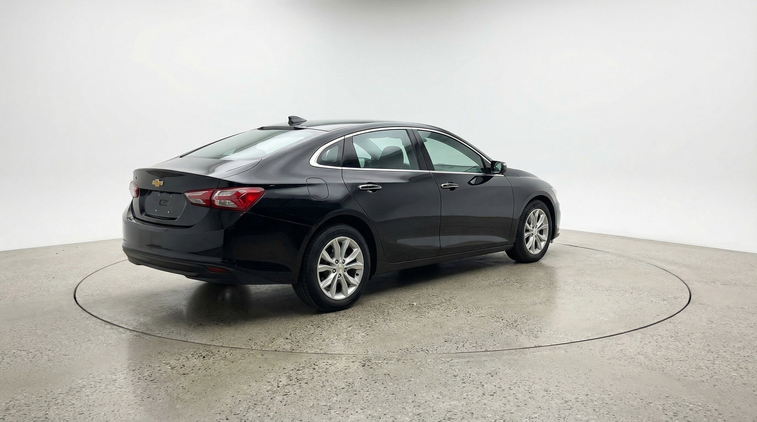 Thumbnail: 2024 Chevrolet Malibu - 9