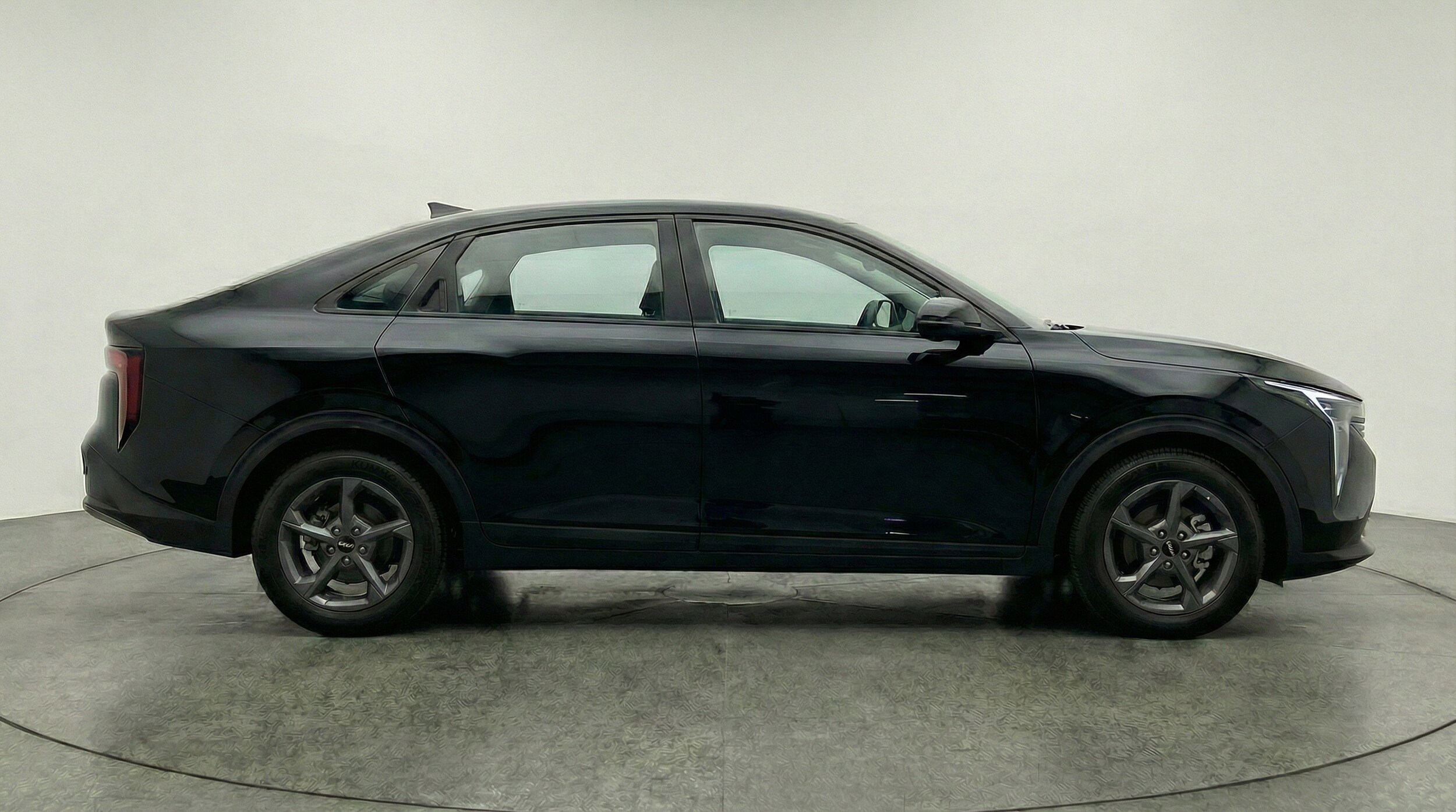 Thumbnail: 2025 Kia K4 - 11