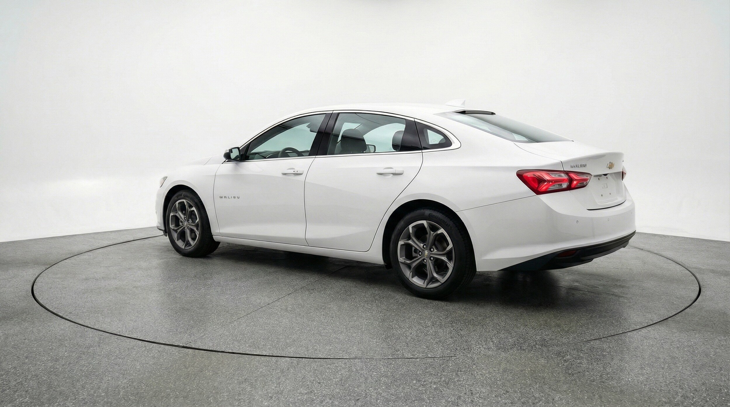 Thumbnail: 2024 Chevrolet Malibu - 6