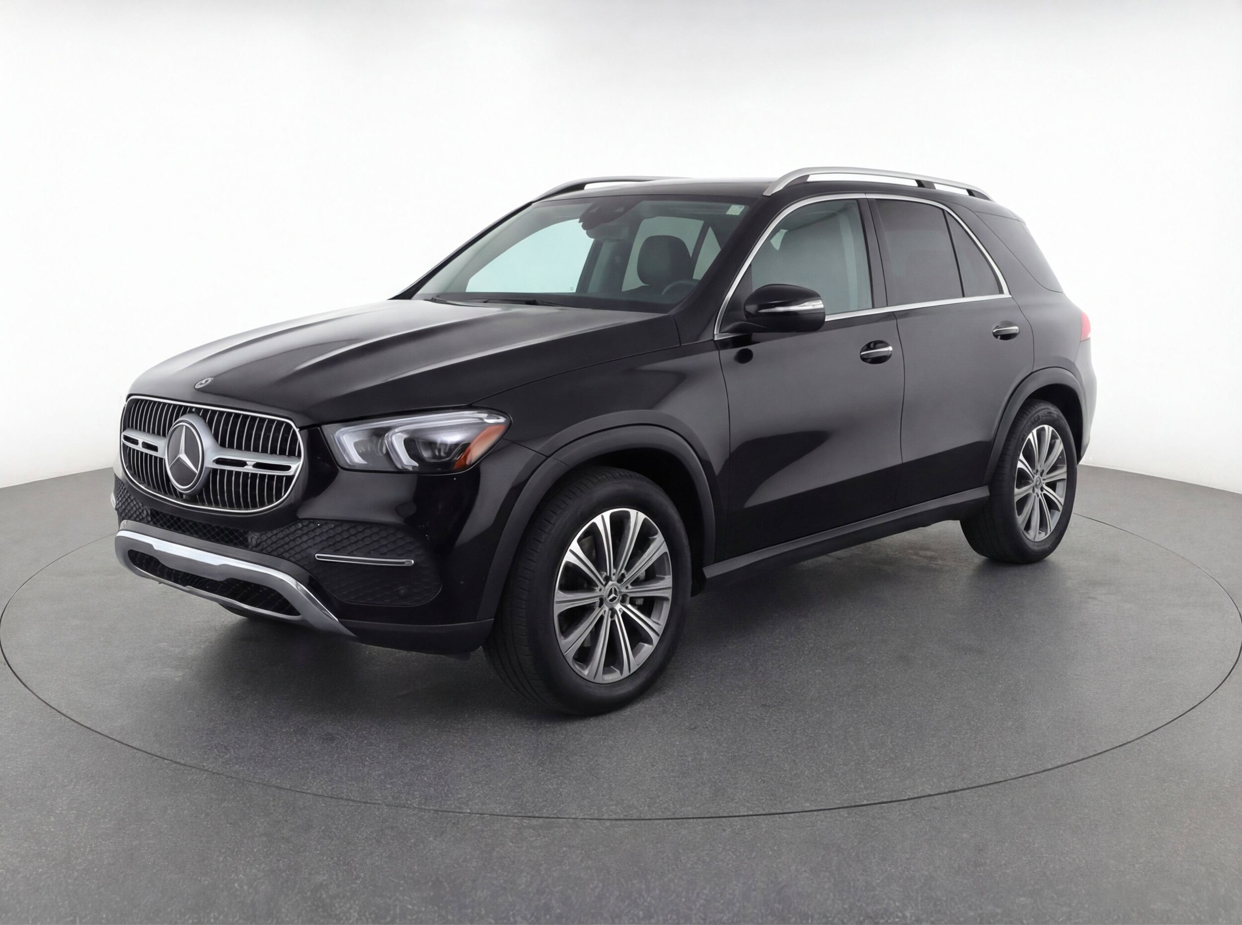 Thumbnail: 2024 Mercedes-Benz GLC - 3
