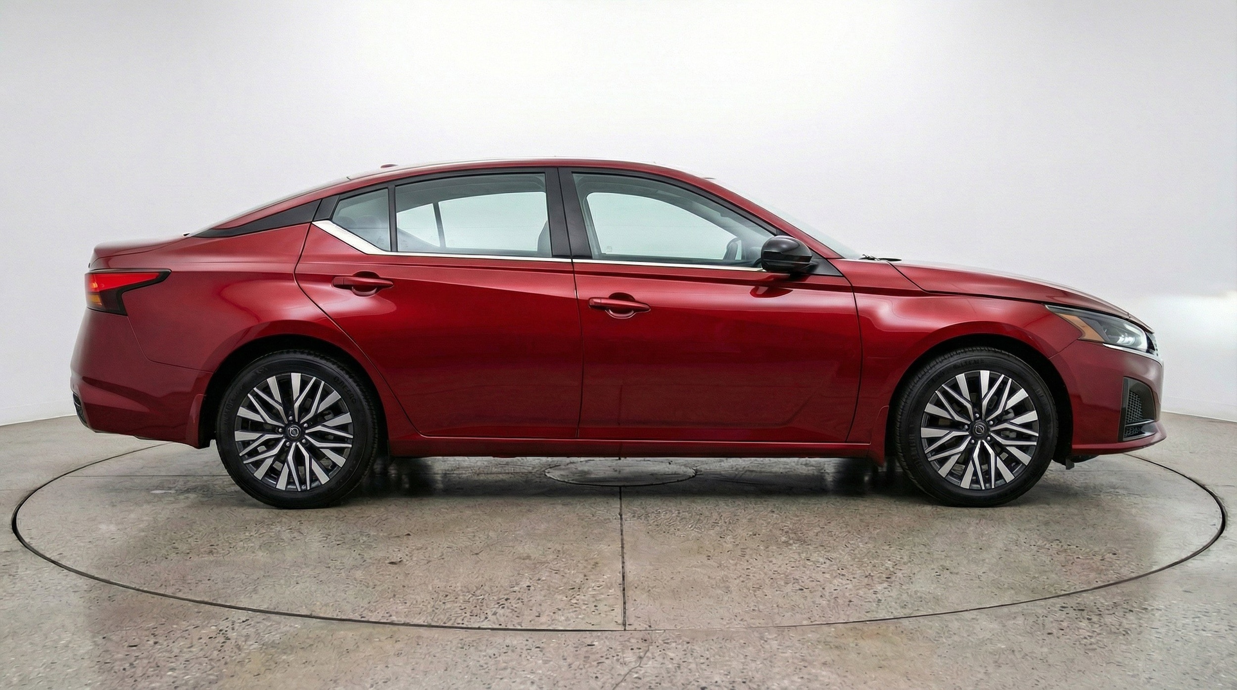 Thumbnail: 2025 Nissan Altima - 11