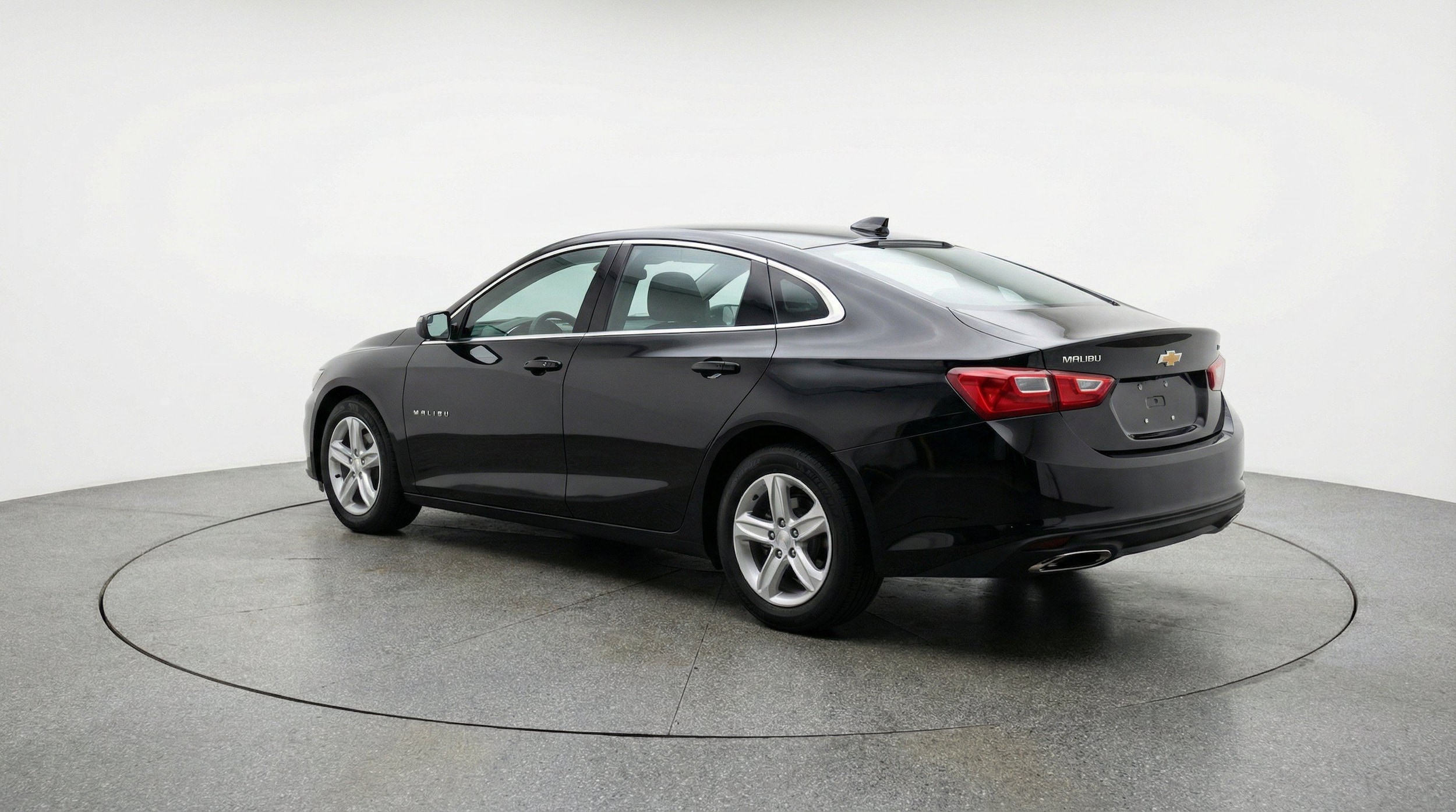 Thumbnail: 2024 Chevrolet Malibu - 6