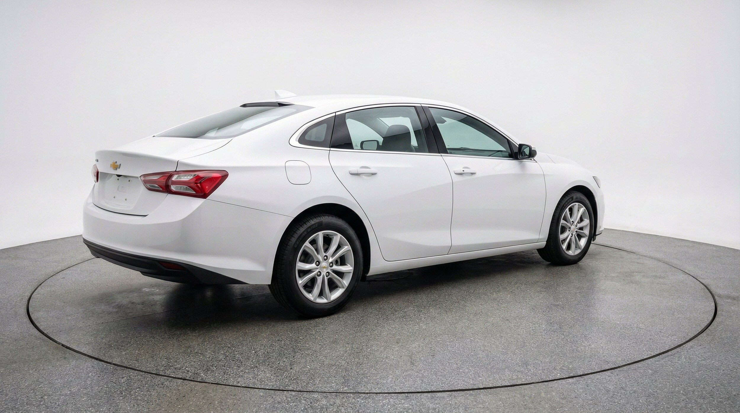 Thumbnail: 2024 Chevrolet Malibu - 9