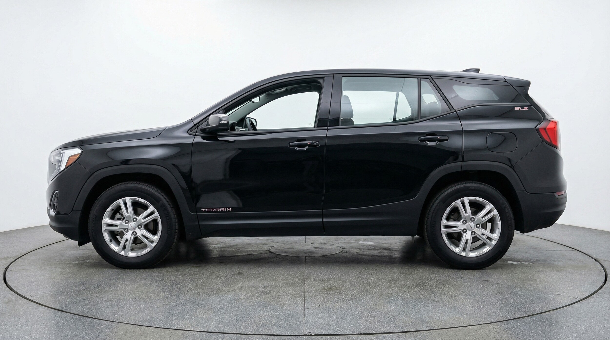 Thumbnail: 2024 GMC Terrain - 4