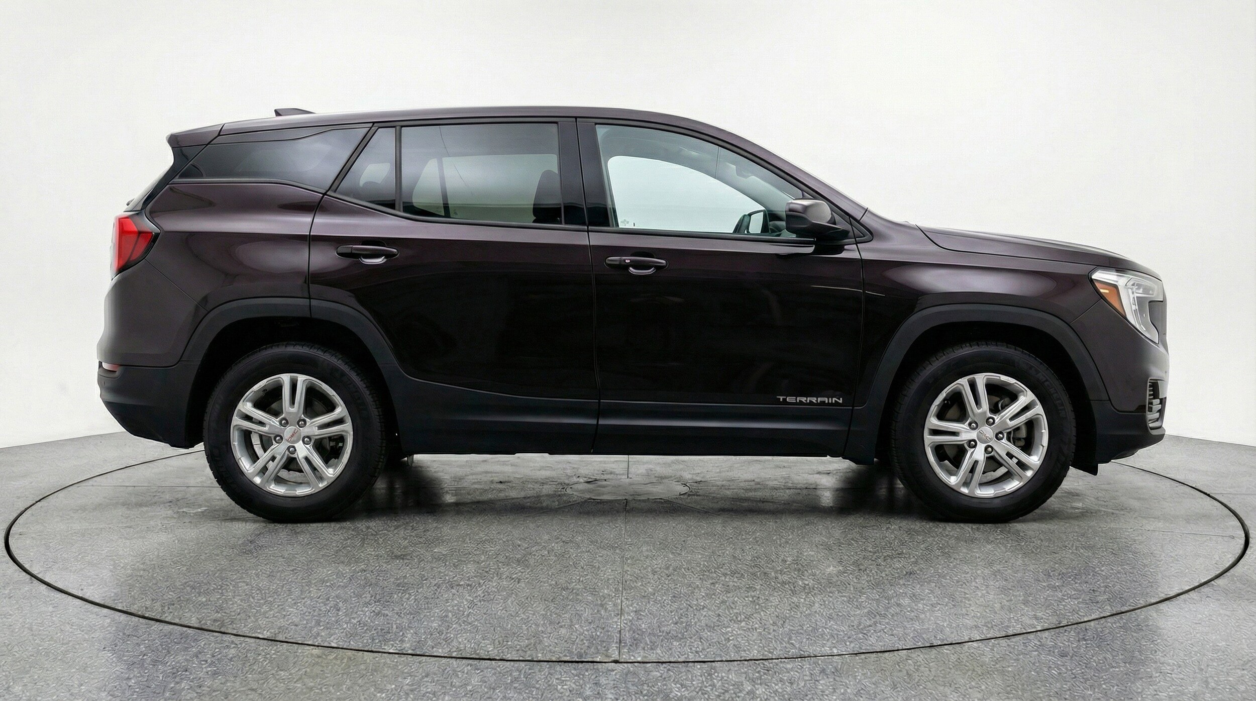 Thumbnail: 2024 GMC Terrain - 11