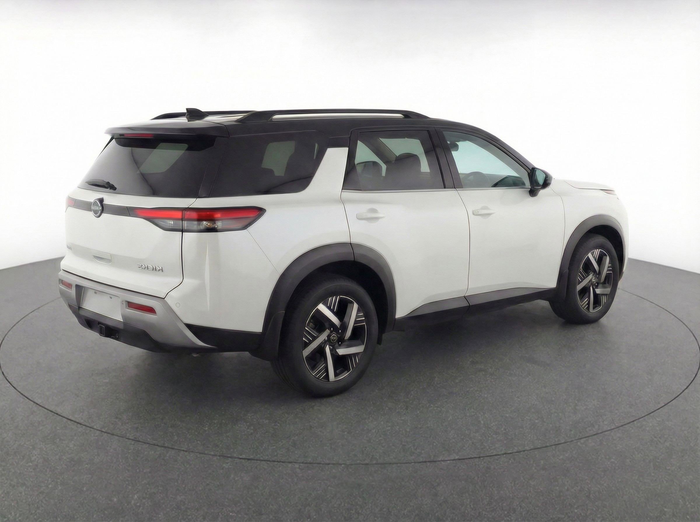 Thumbnail: 2025 Nissan Kicks - 9