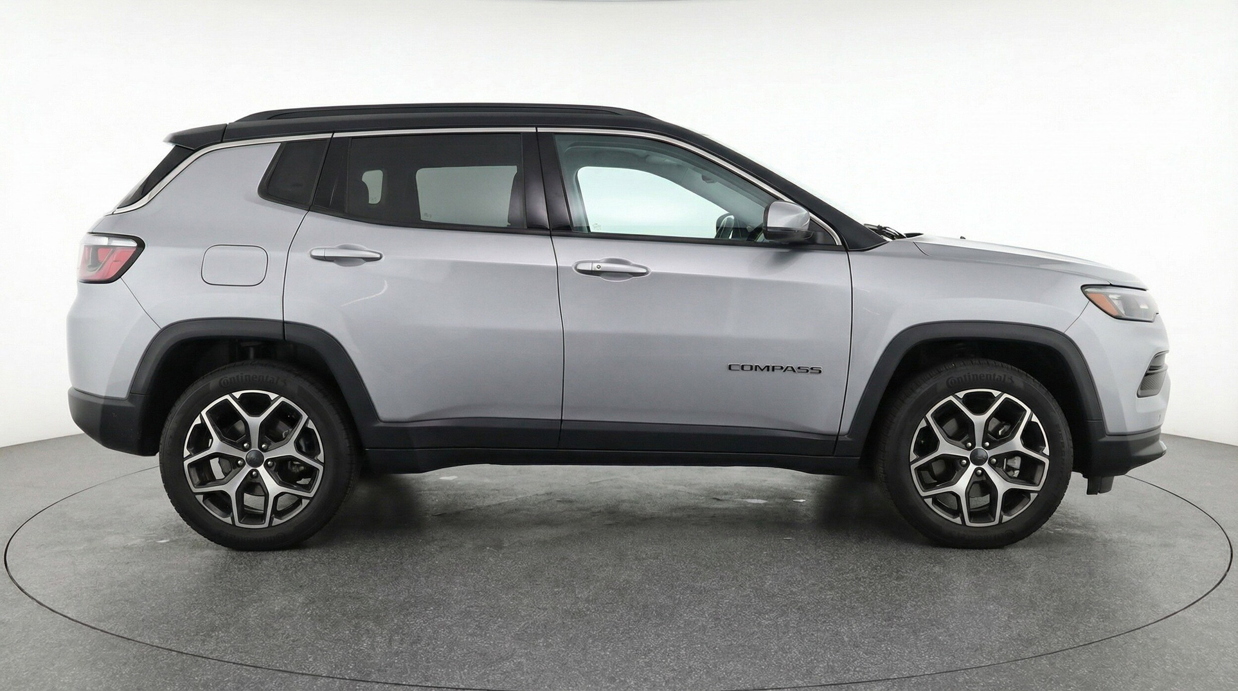 Thumbnail: 2025 Jeep Compass - 11