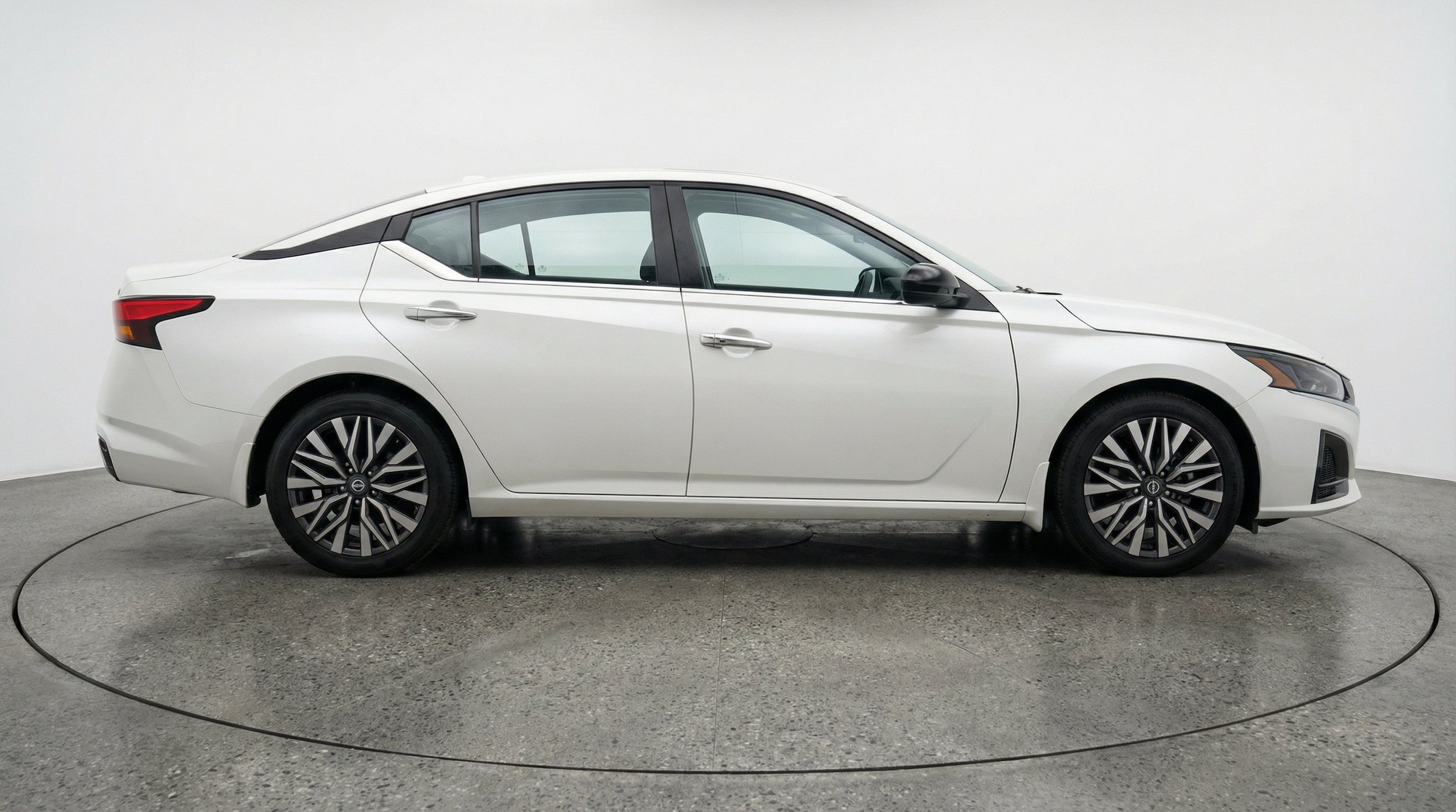 Thumbnail: 2025 Nissan Altima - 11