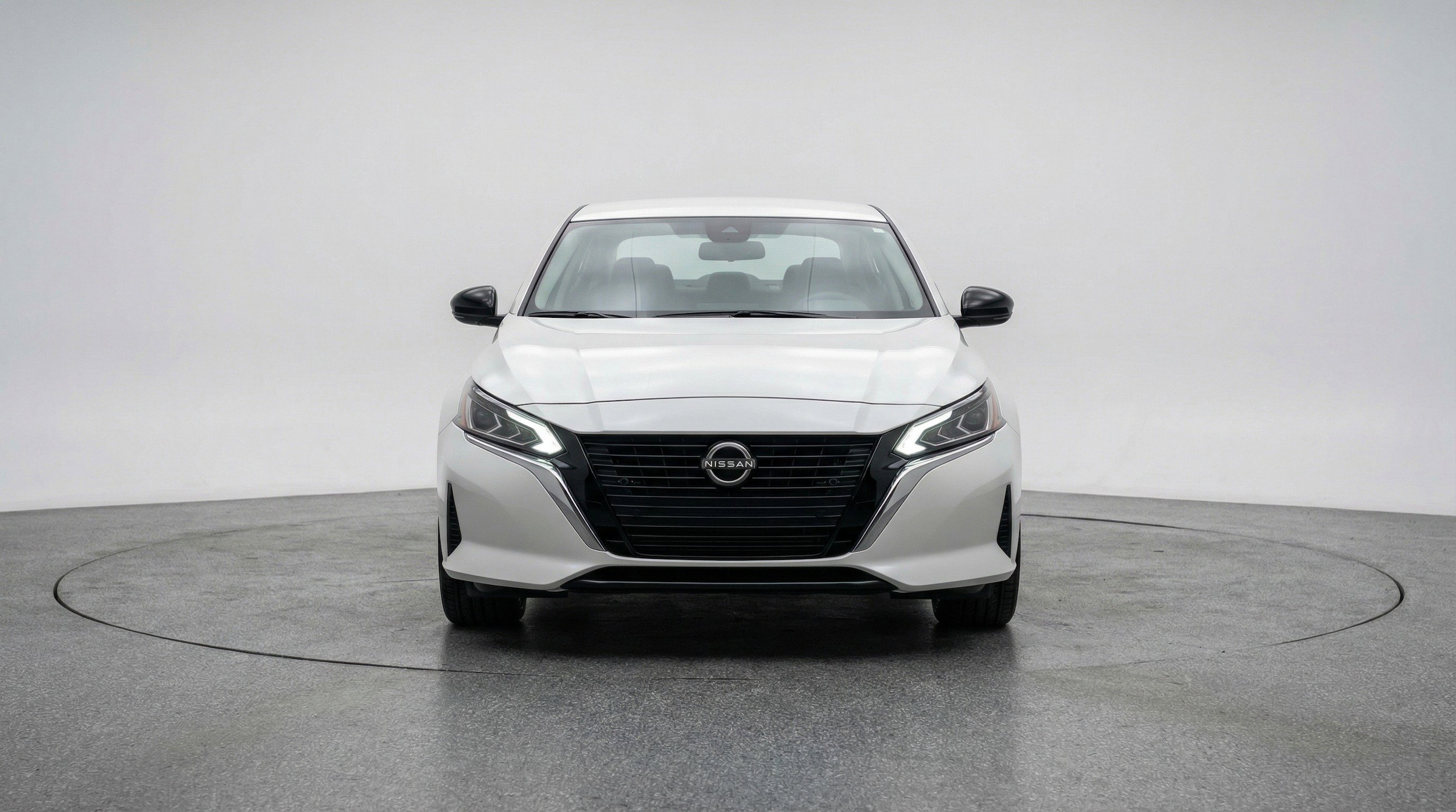 Thumbnail: 2025 Nissan Altima - 2
