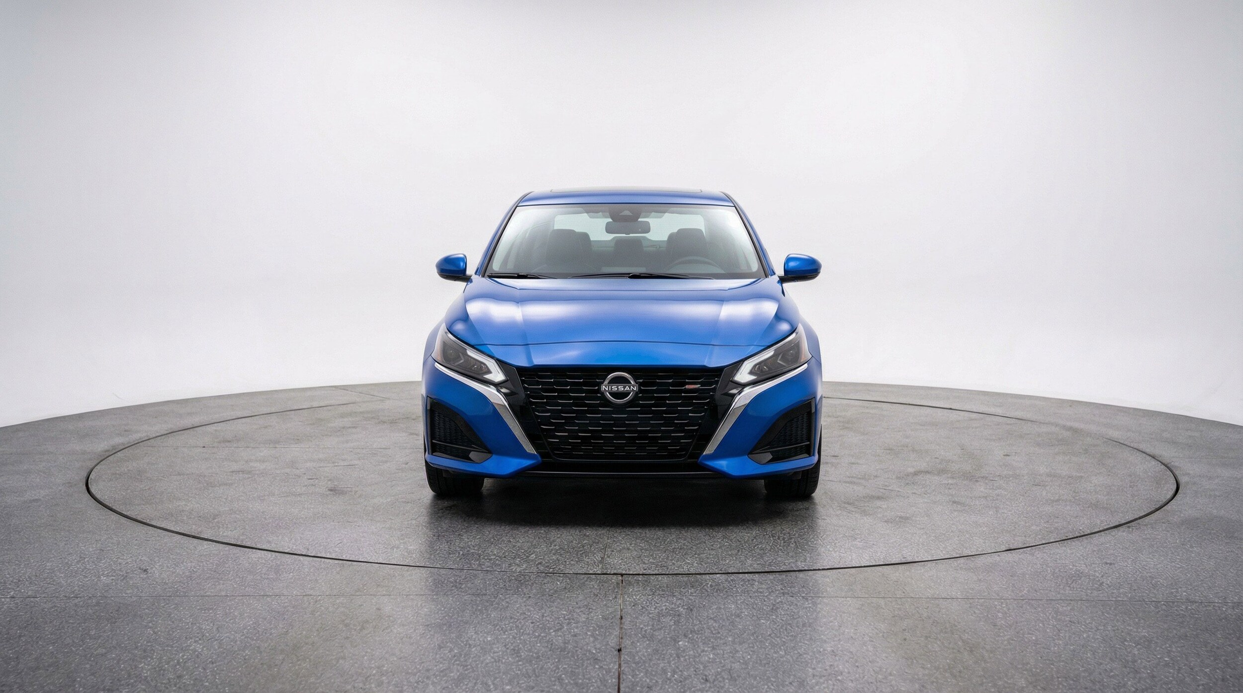 Thumbnail: 2025 Nissan Altima - 2