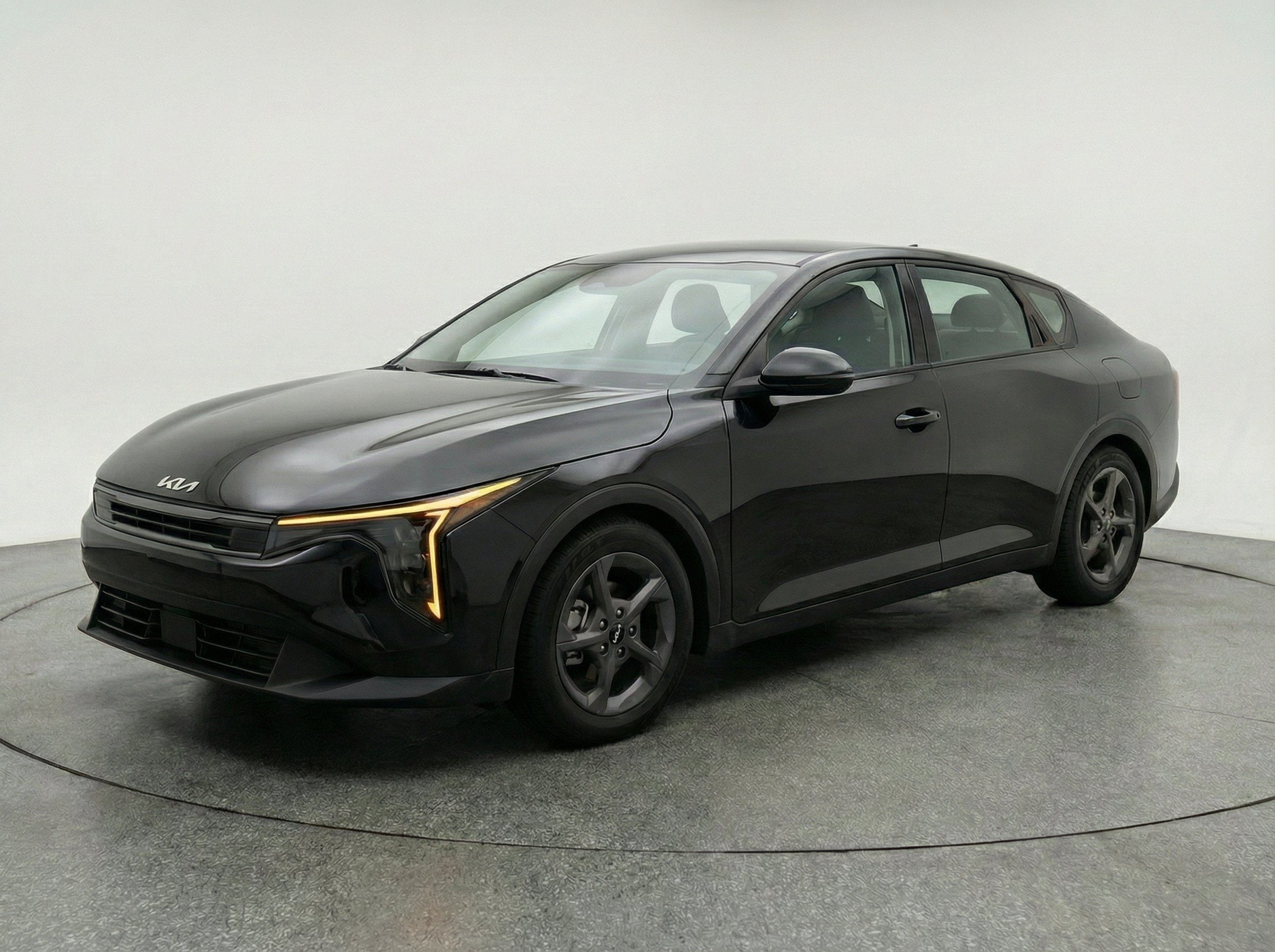 Thumbnail: 2025 Kia K4 - 3