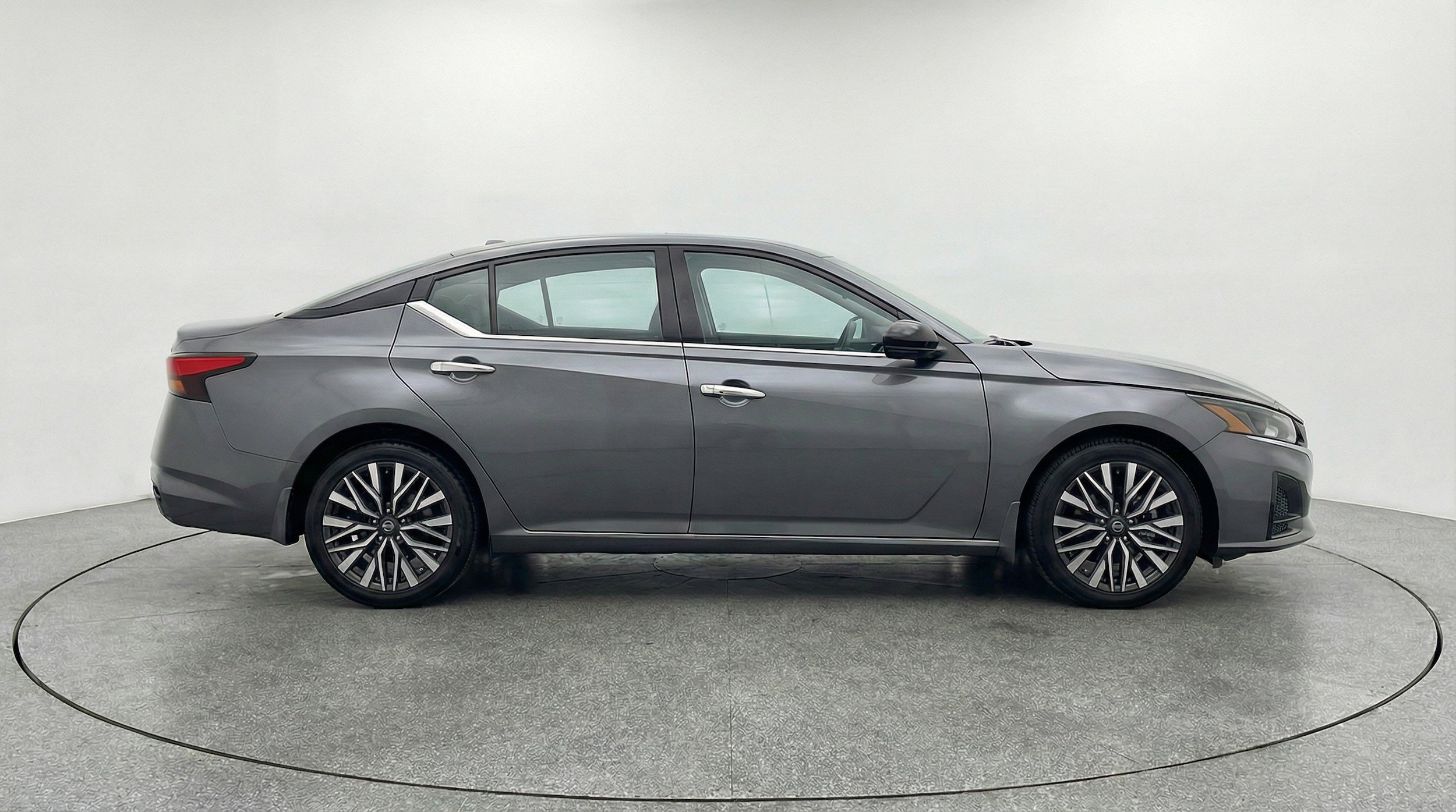 Thumbnail: 2025 Nissan Altima - 11