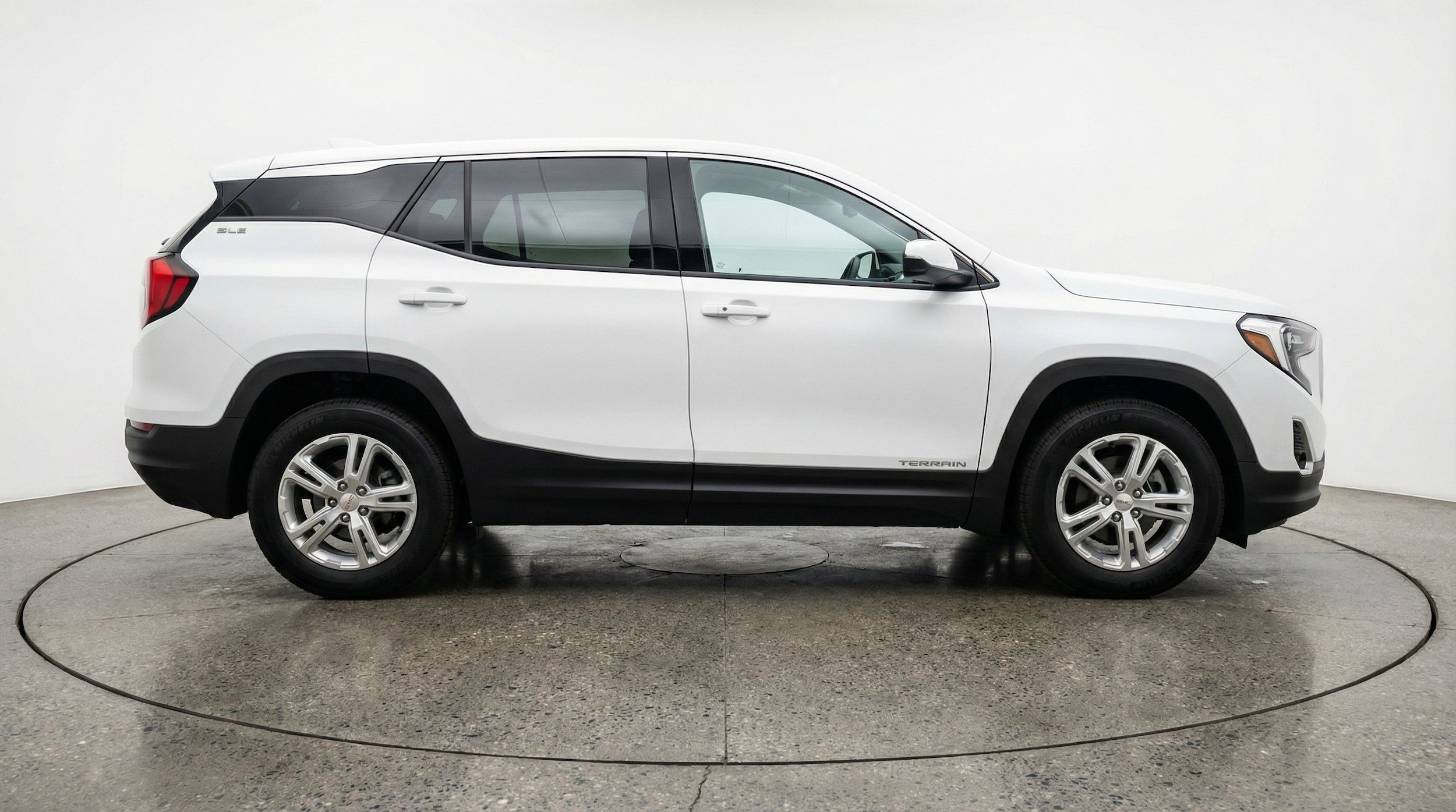 Thumbnail: 2024 GMC Terrain - 11