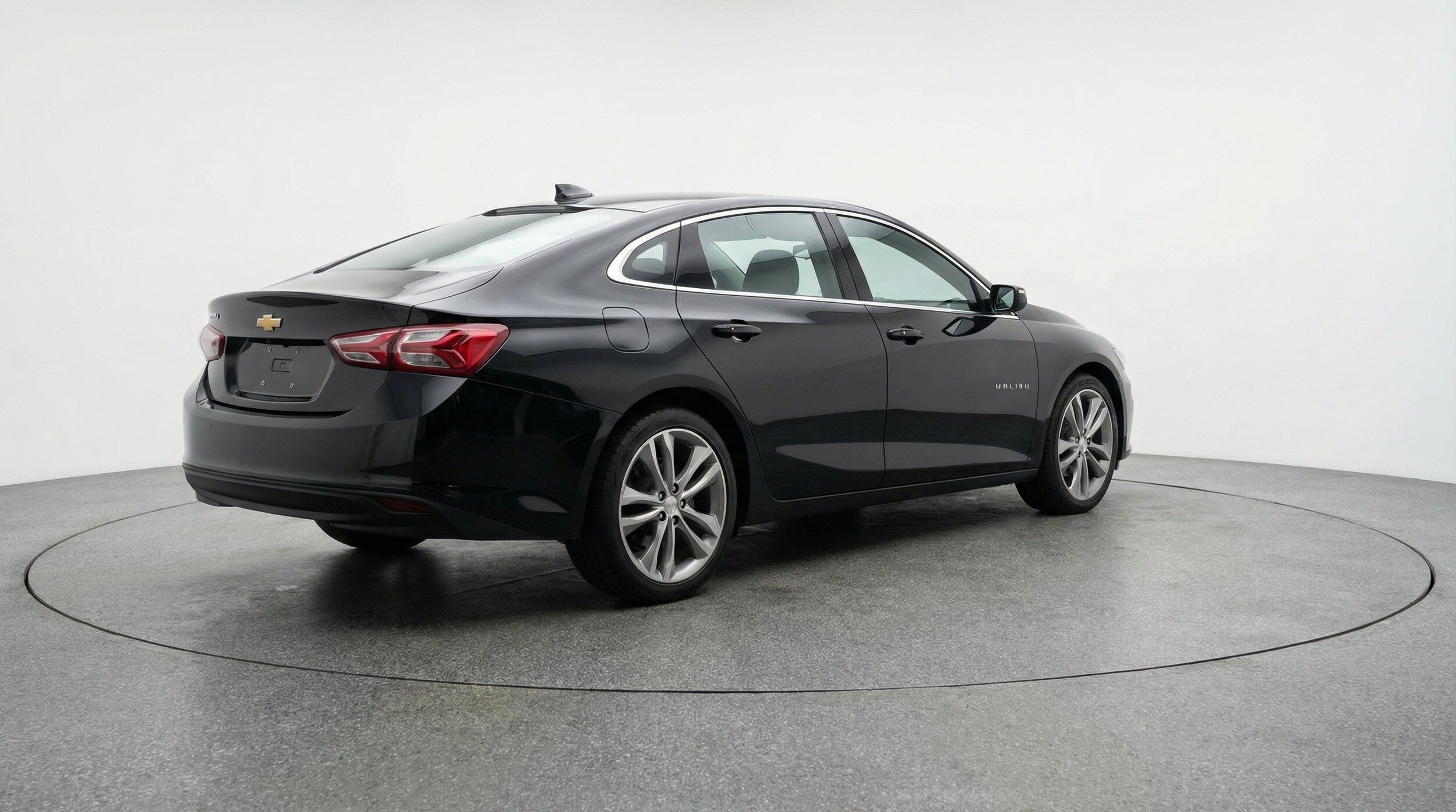 Thumbnail: 2024 Chevrolet Malibu - 9