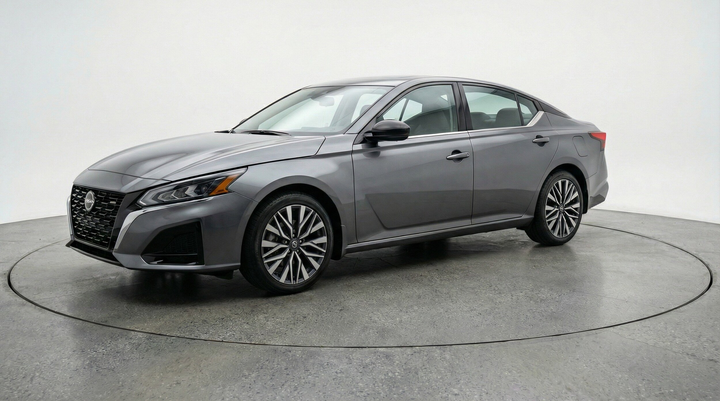 Thumbnail: 2025 Nissan Altima - 3