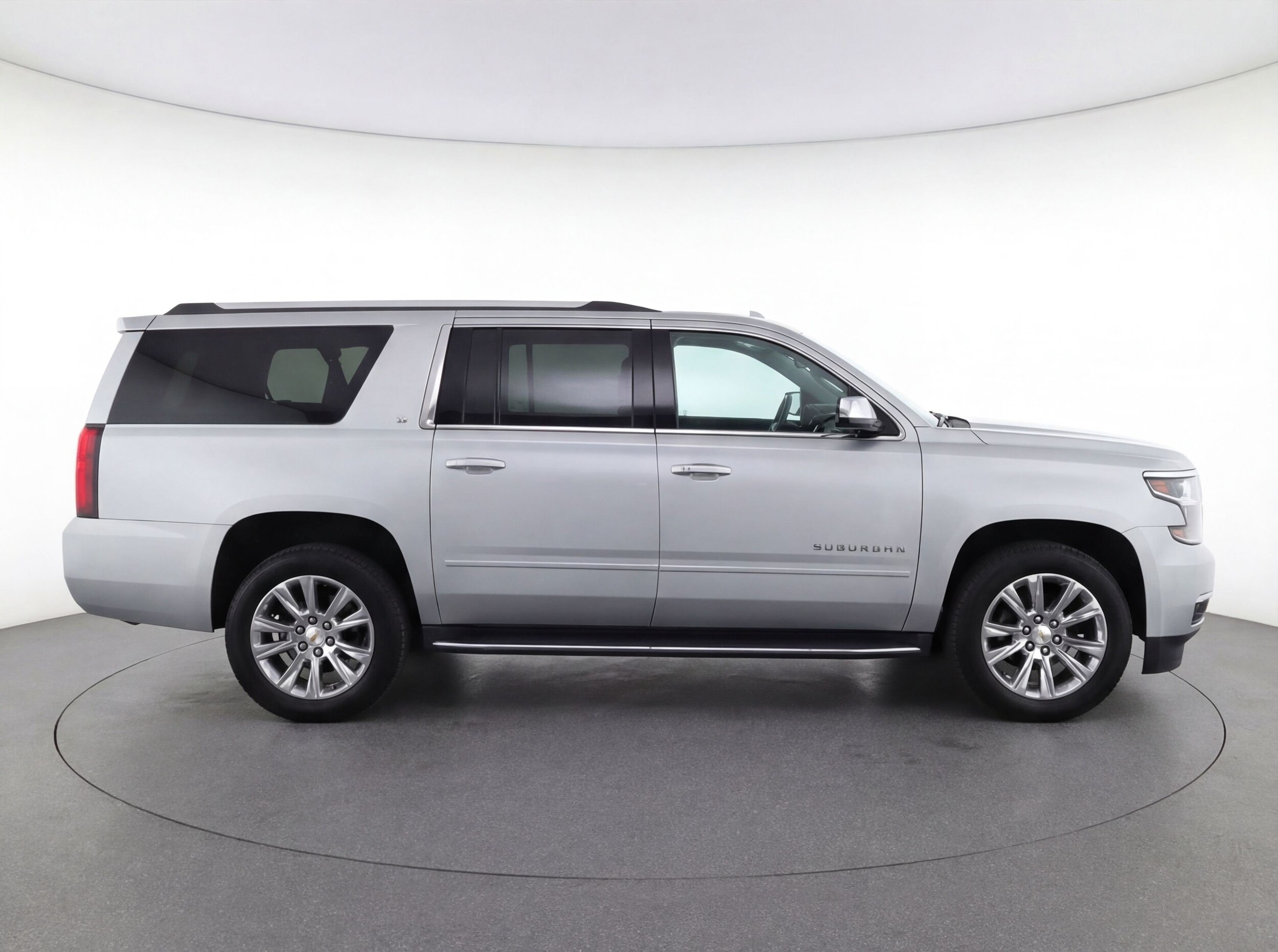 Thumbnail: 2023 Chevrolet Suburban - 11