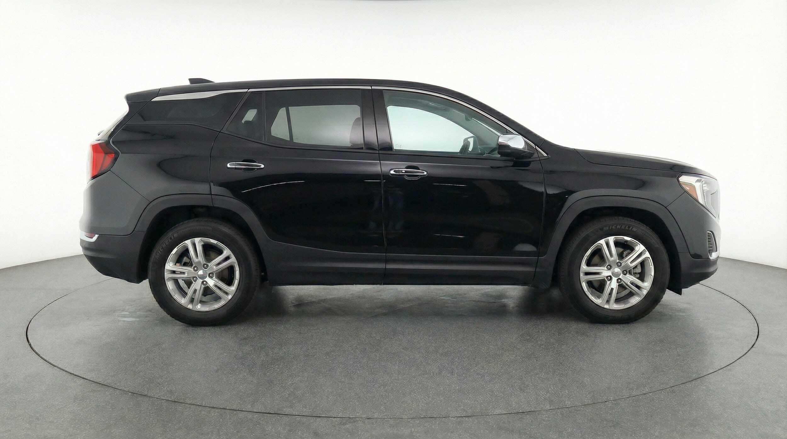 Thumbnail: 2024 GMC Terrain - 8