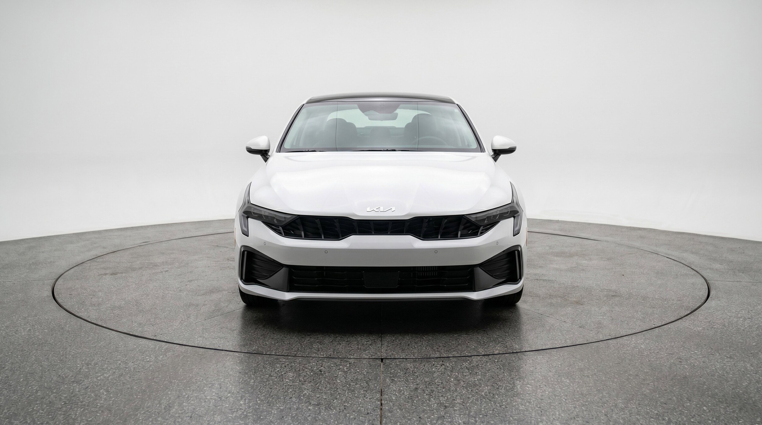 Thumbnail: 2025 Kia K5 - 2