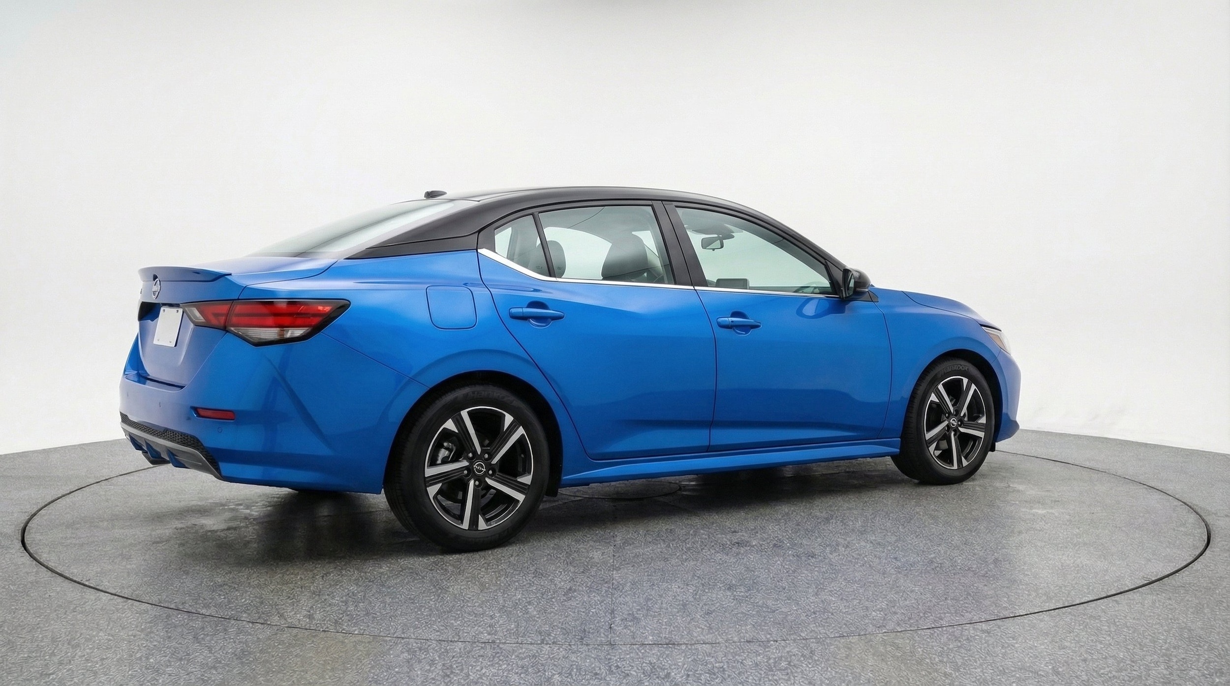 Thumbnail: 2025 Nissan Sentra - 9
