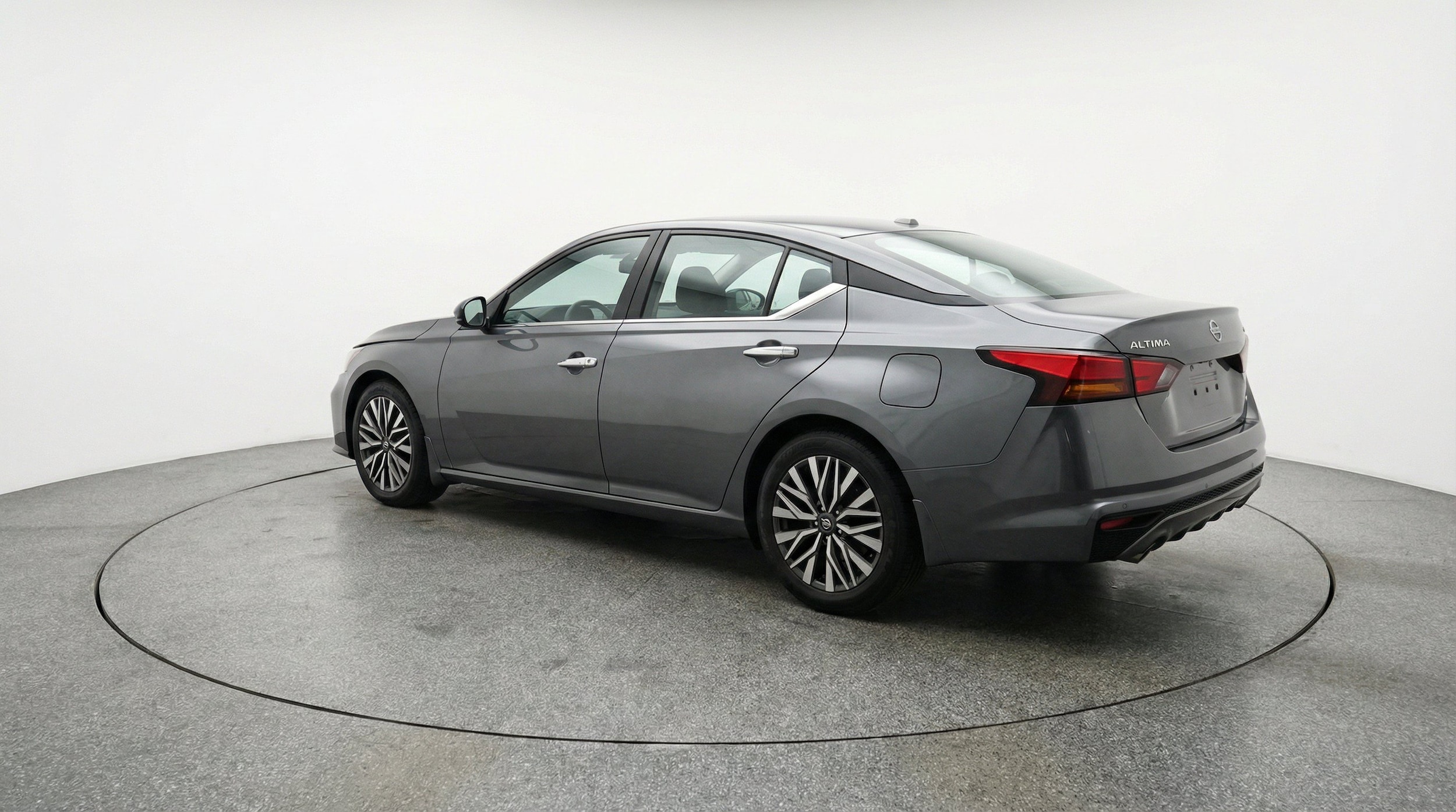 Thumbnail: 2025 Nissan Altima - 6