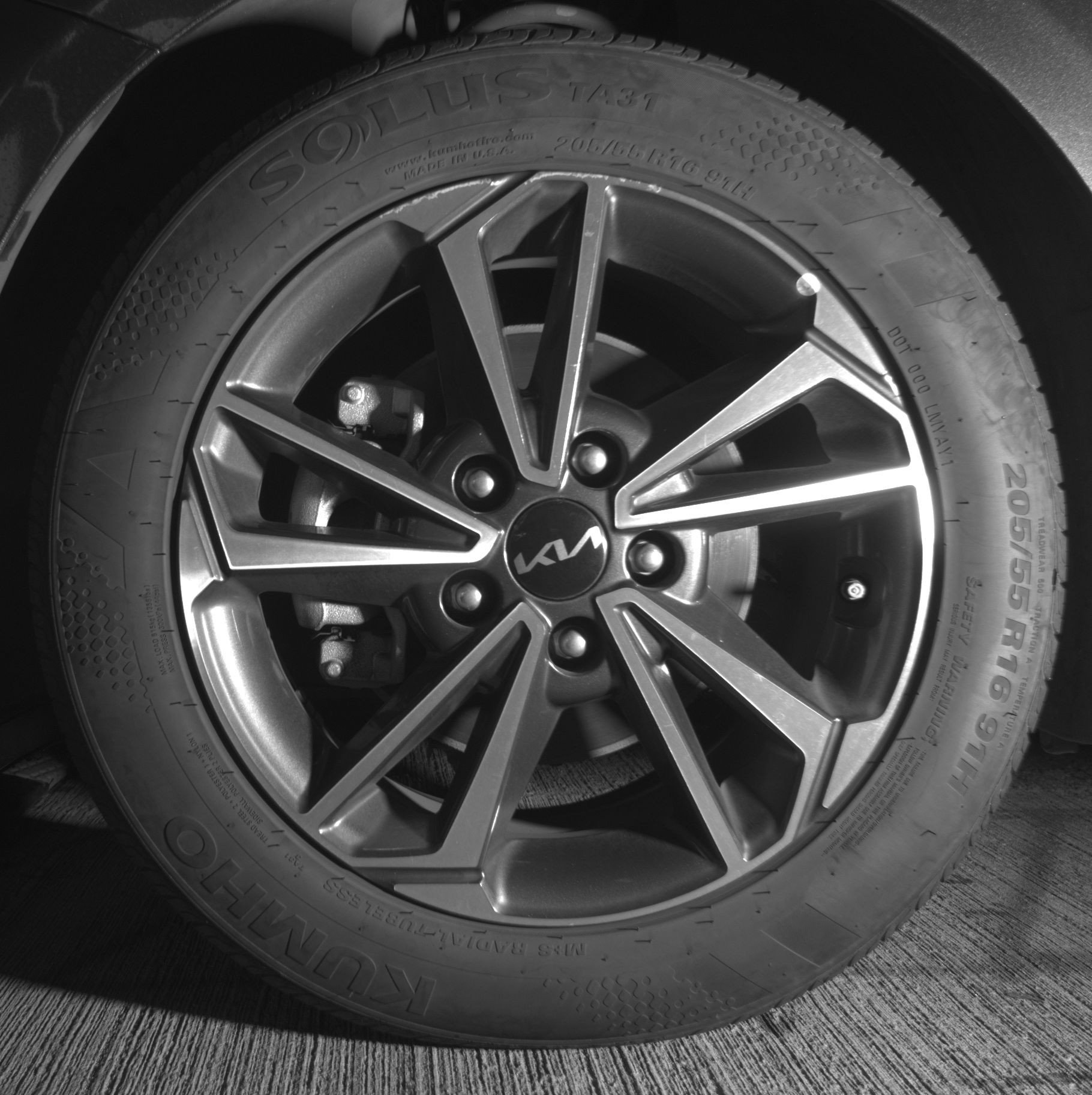 Thumbnail: 2024 Kia Forte - 17