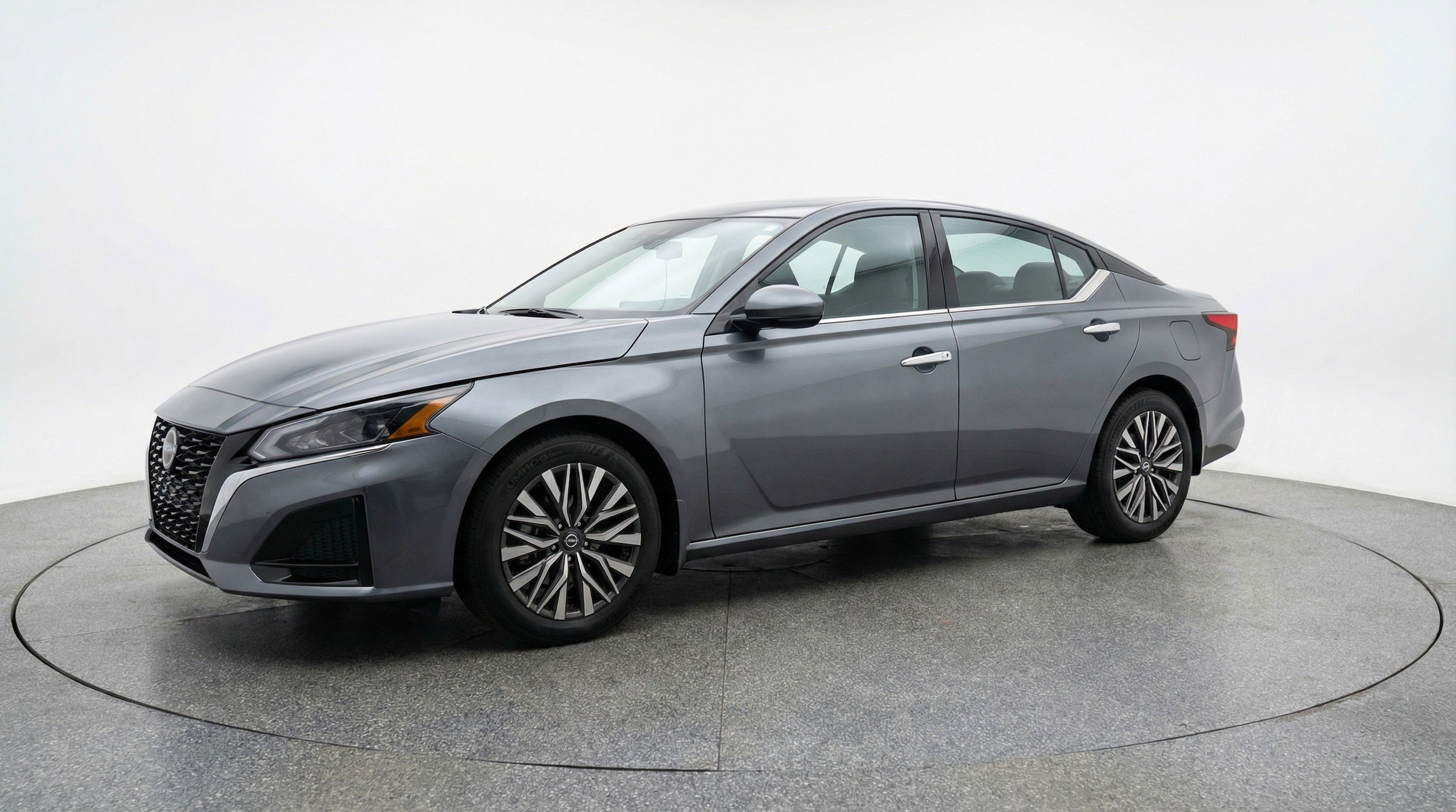Thumbnail: 2025 Nissan Altima - 3