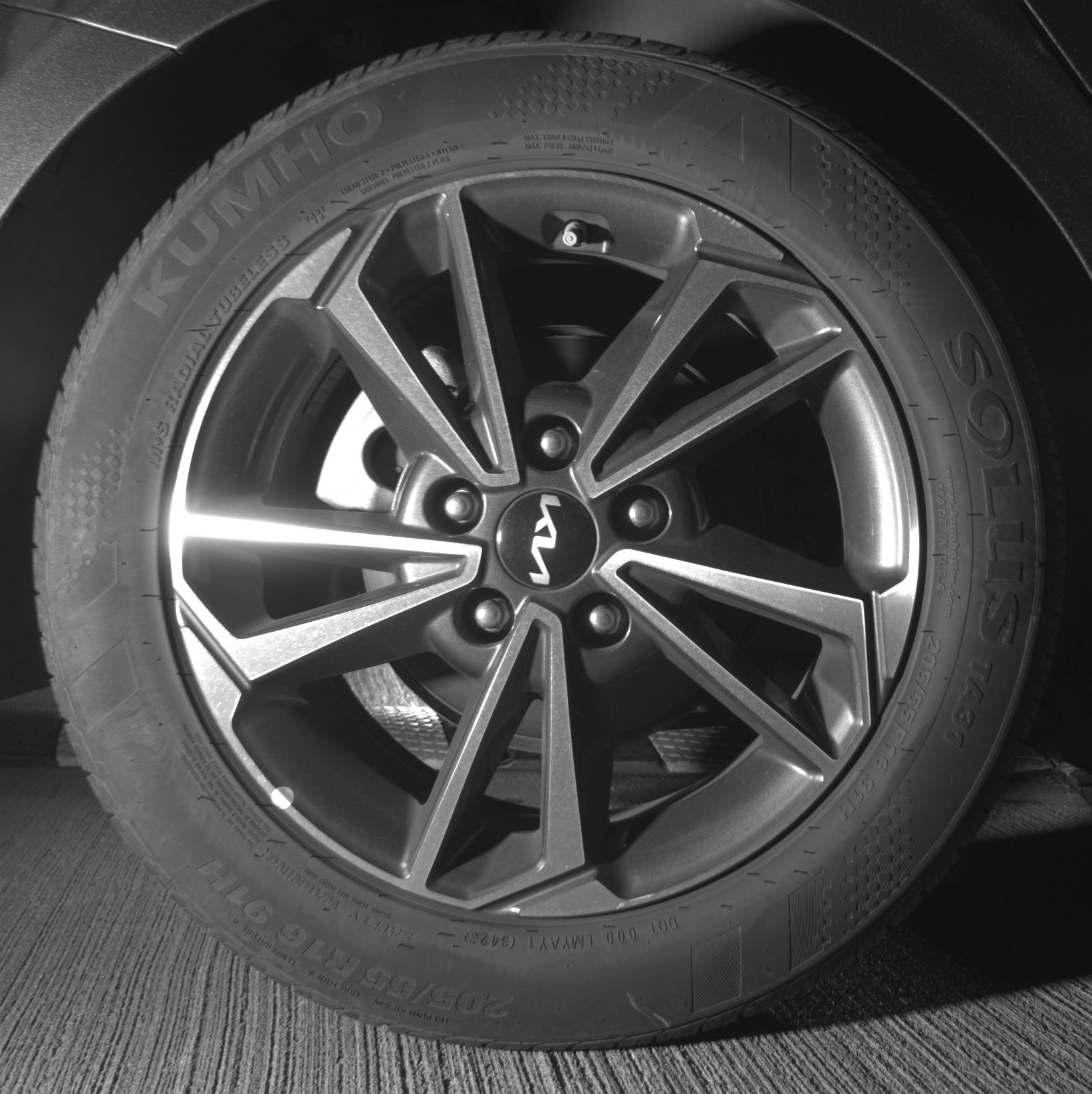 Thumbnail: 2024 Kia Forte - 20