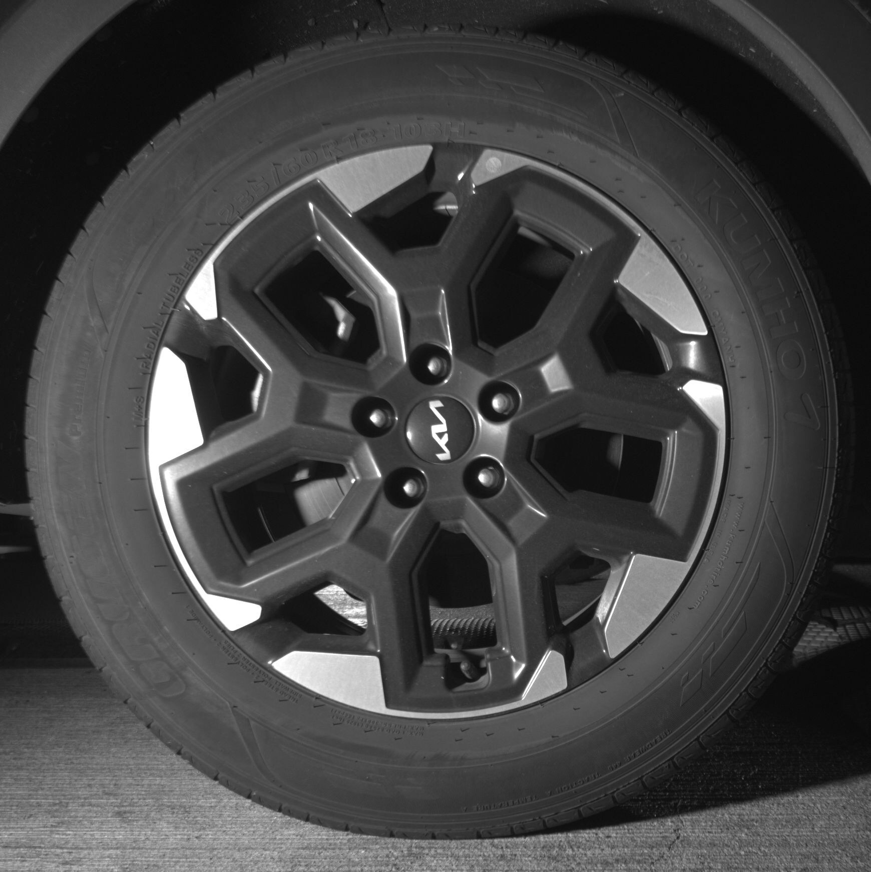 Thumbnail: 2024 Kia Sorento - 12