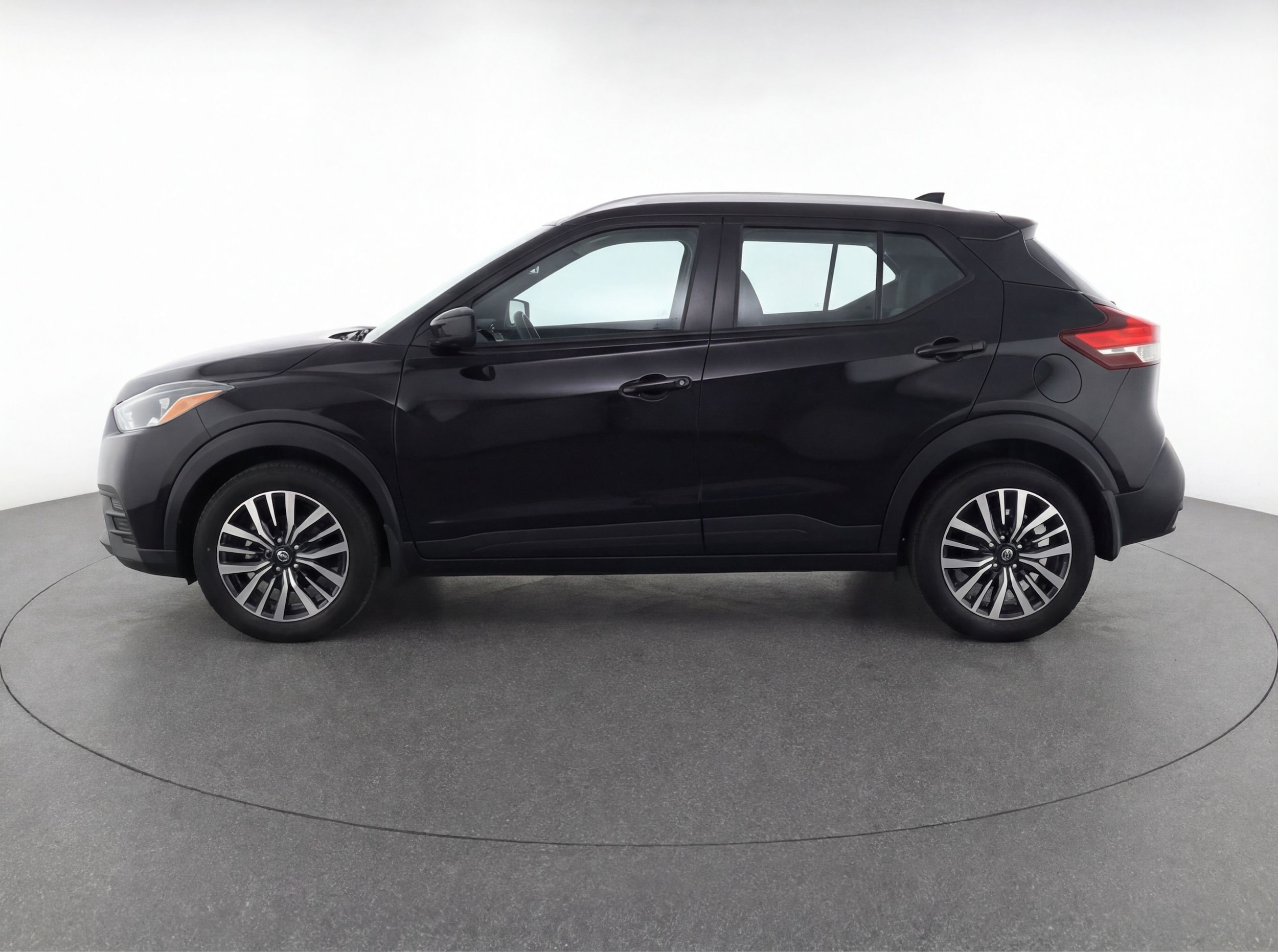 Thumbnail: 2024 Nissan Kicks - 5