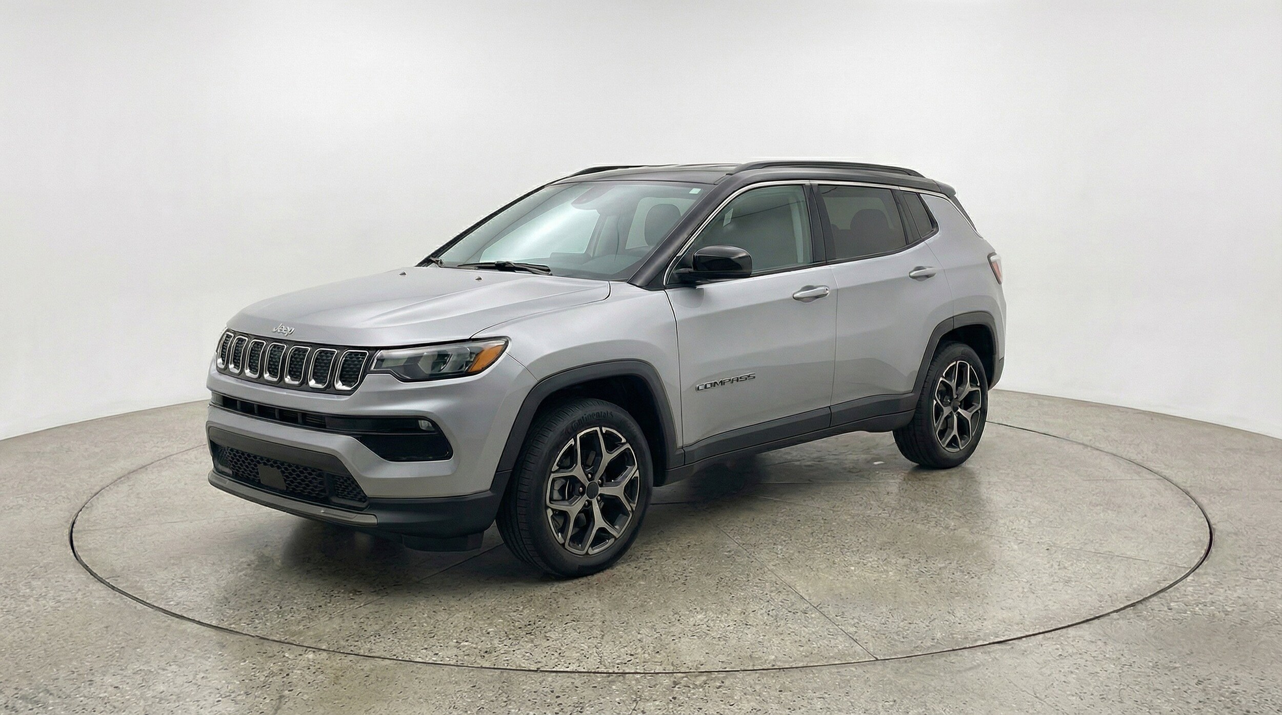 Thumbnail: 2025 Jeep Compass - 3