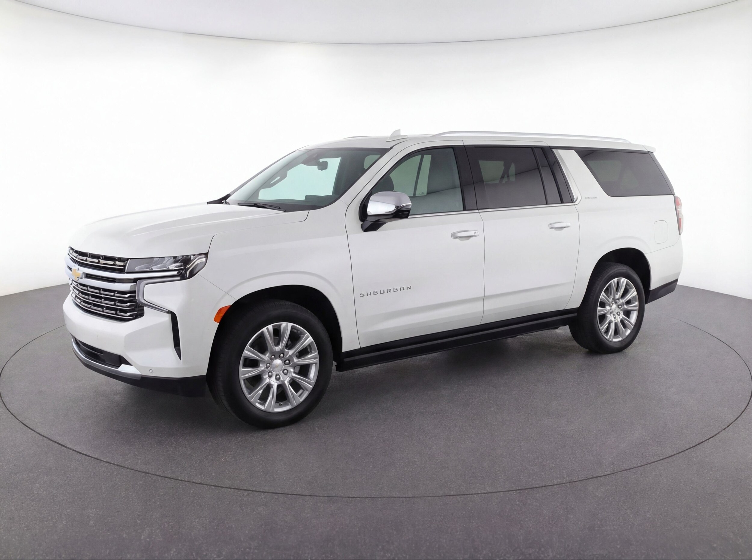 Thumbnail: 2023 Chevrolet Suburban - 3