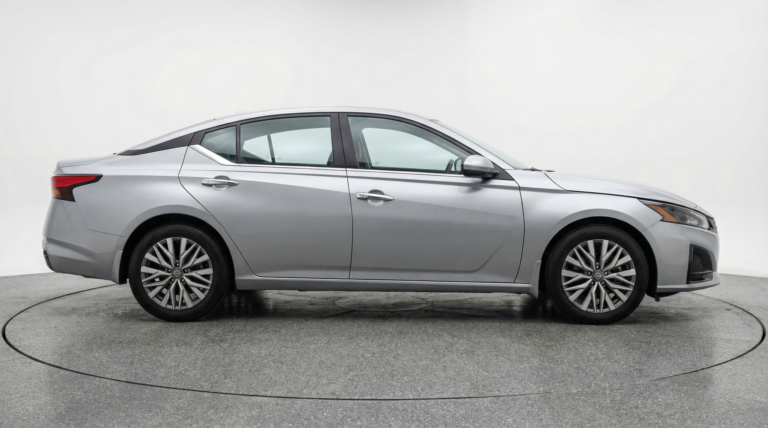 Thumbnail: 2025 Nissan Altima - 11