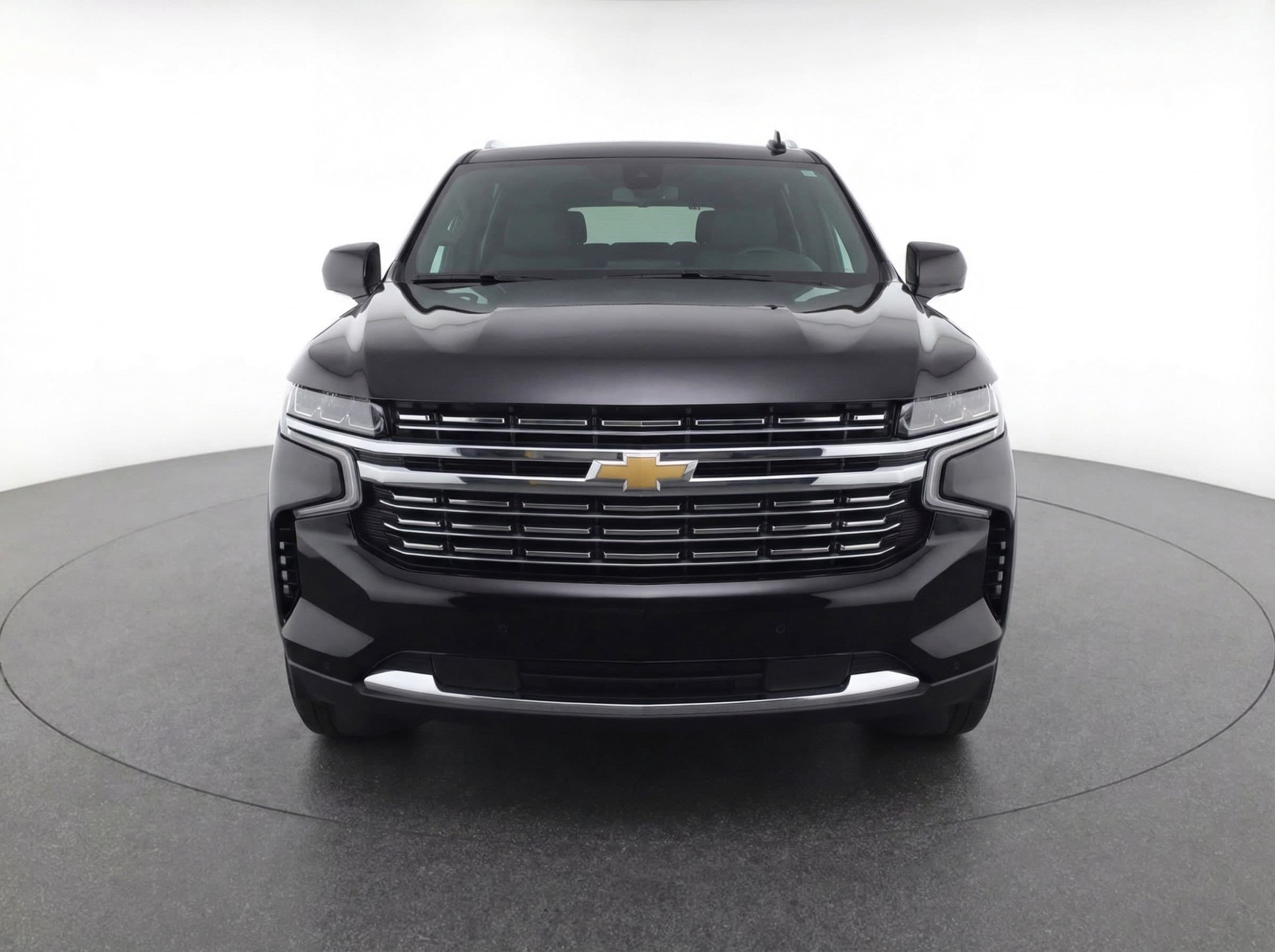Thumbnail: 2023 Chevrolet Suburban - 2