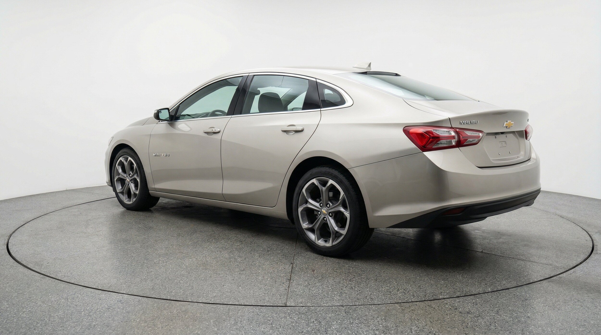 Thumbnail: 2024 Chevrolet Malibu - 6