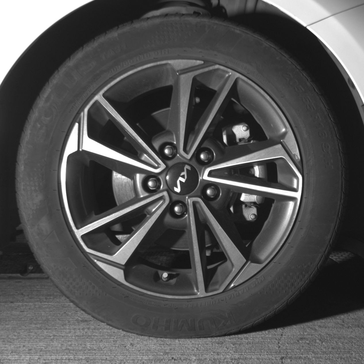 Thumbnail: 2024 Kia Forte - 18