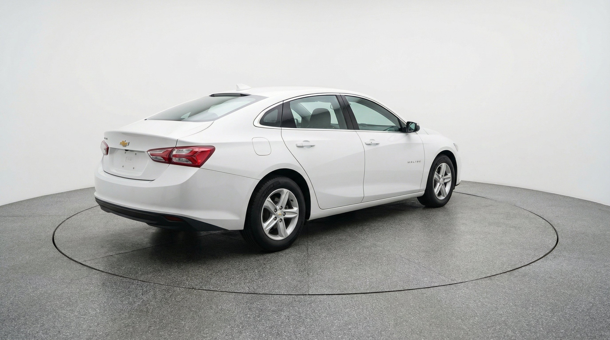 Thumbnail: 2024 Chevrolet Malibu - 9