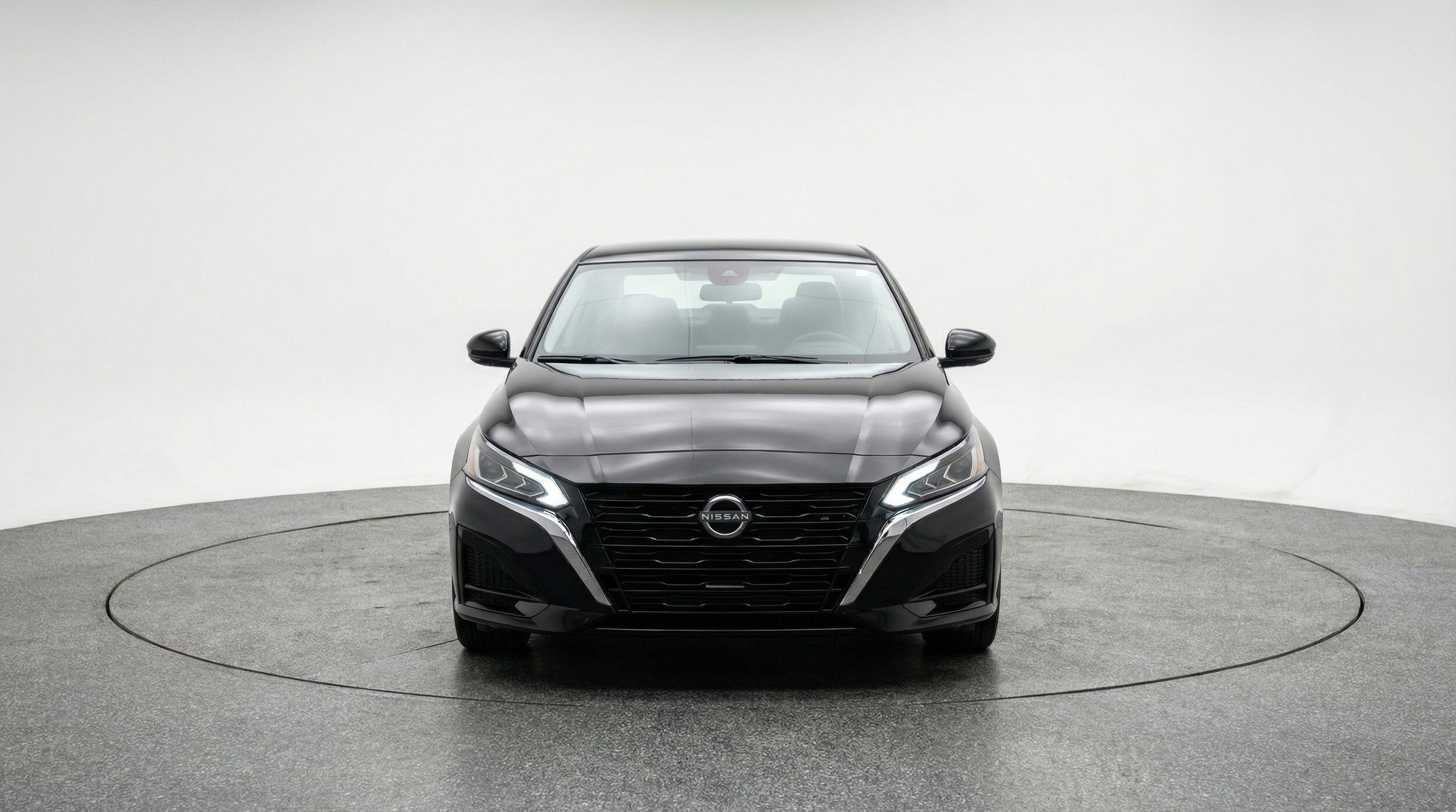 Thumbnail: 2025 Nissan Altima - 2
