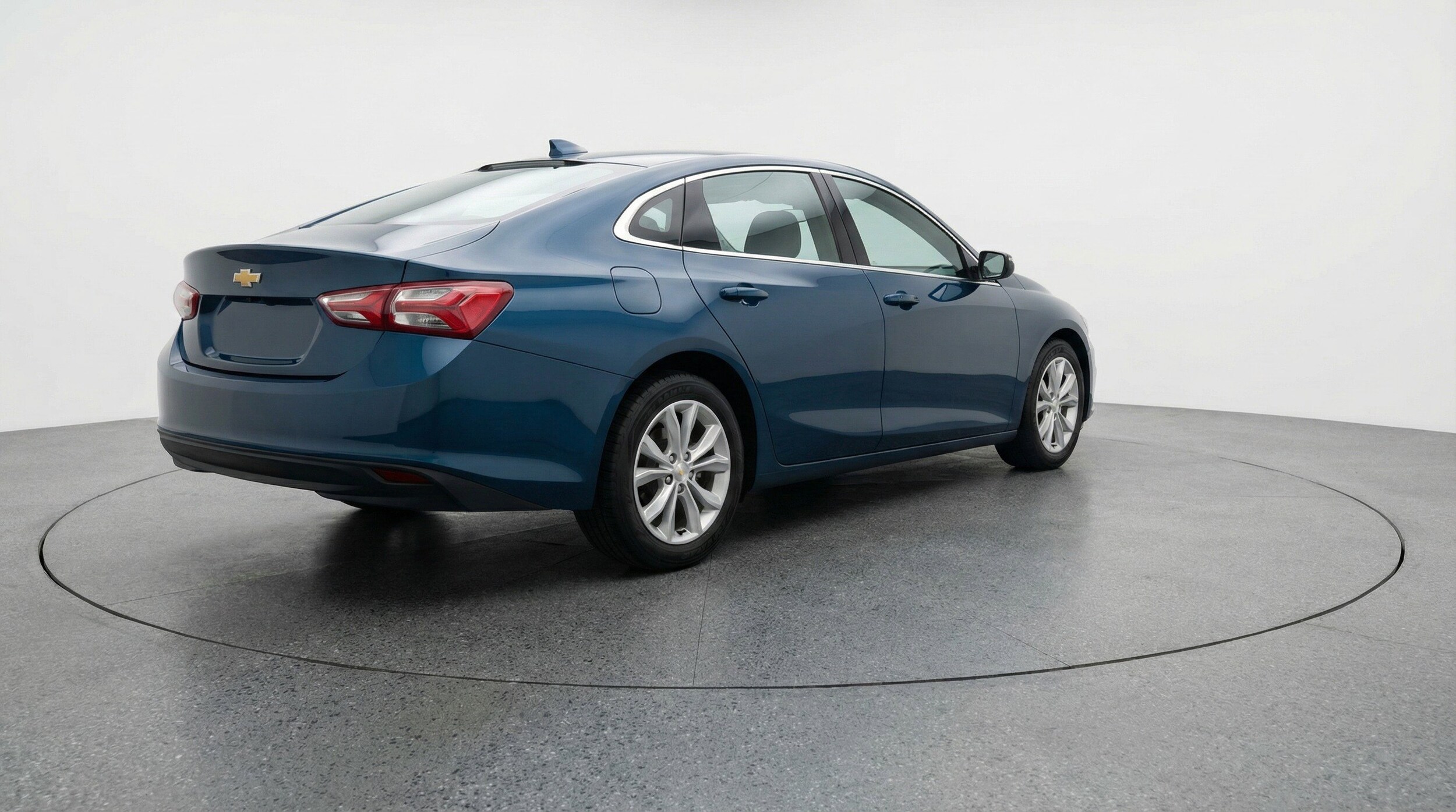 Thumbnail: 2024 Chevrolet Malibu - 9