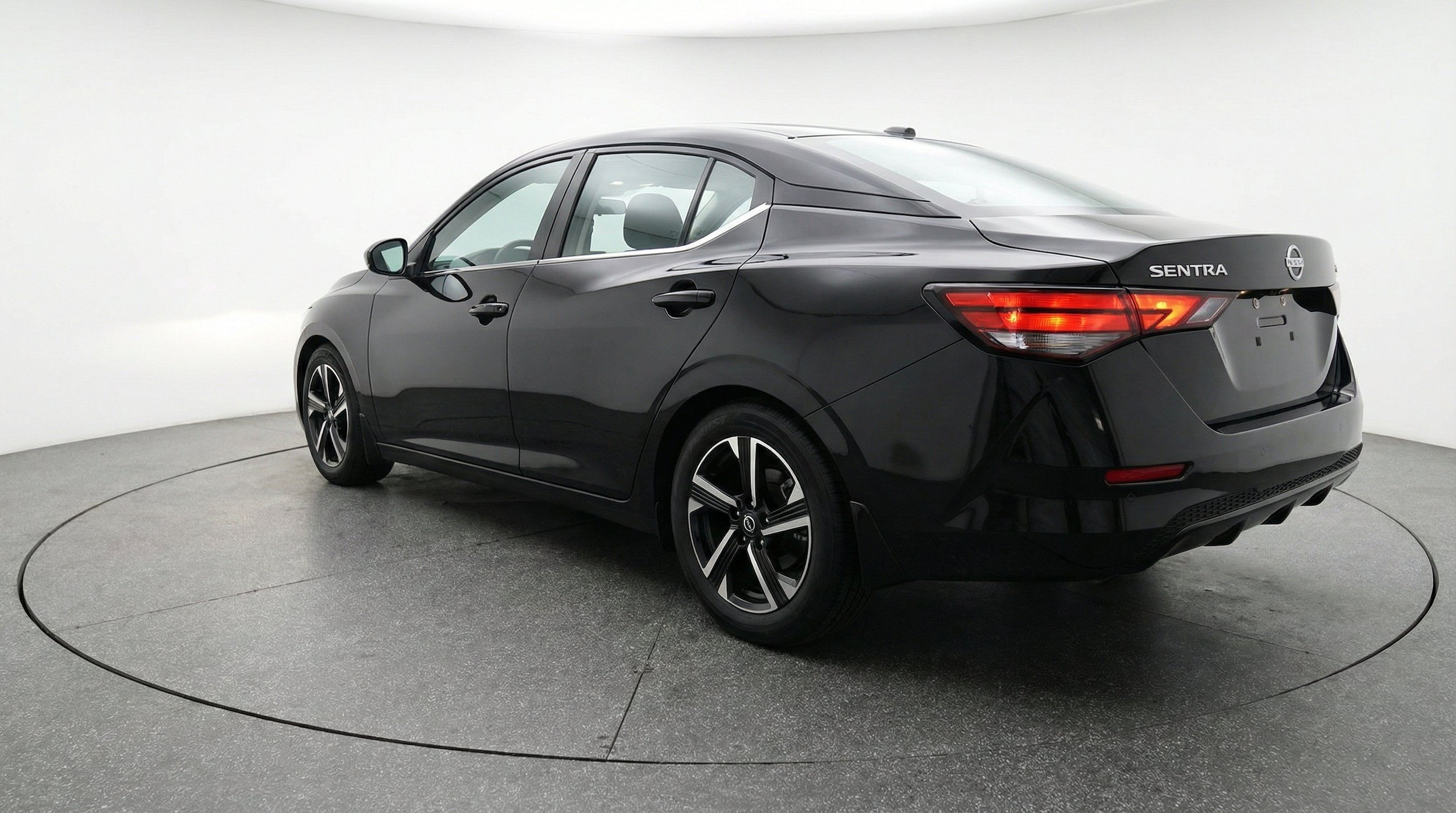 Thumbnail: 2025 Nissan Sentra - 6