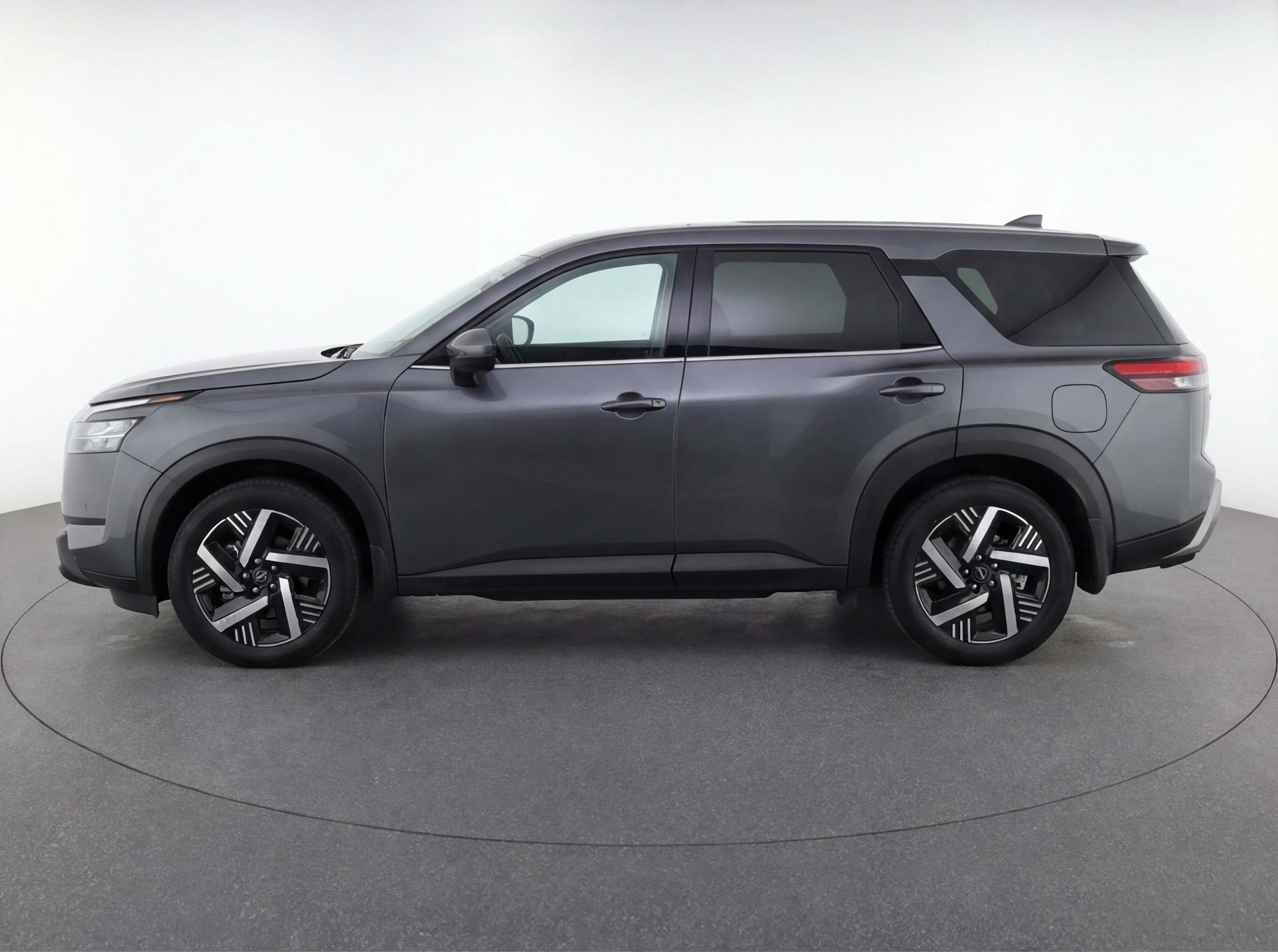 Thumbnail: 2025 Nissan Kicks - 5