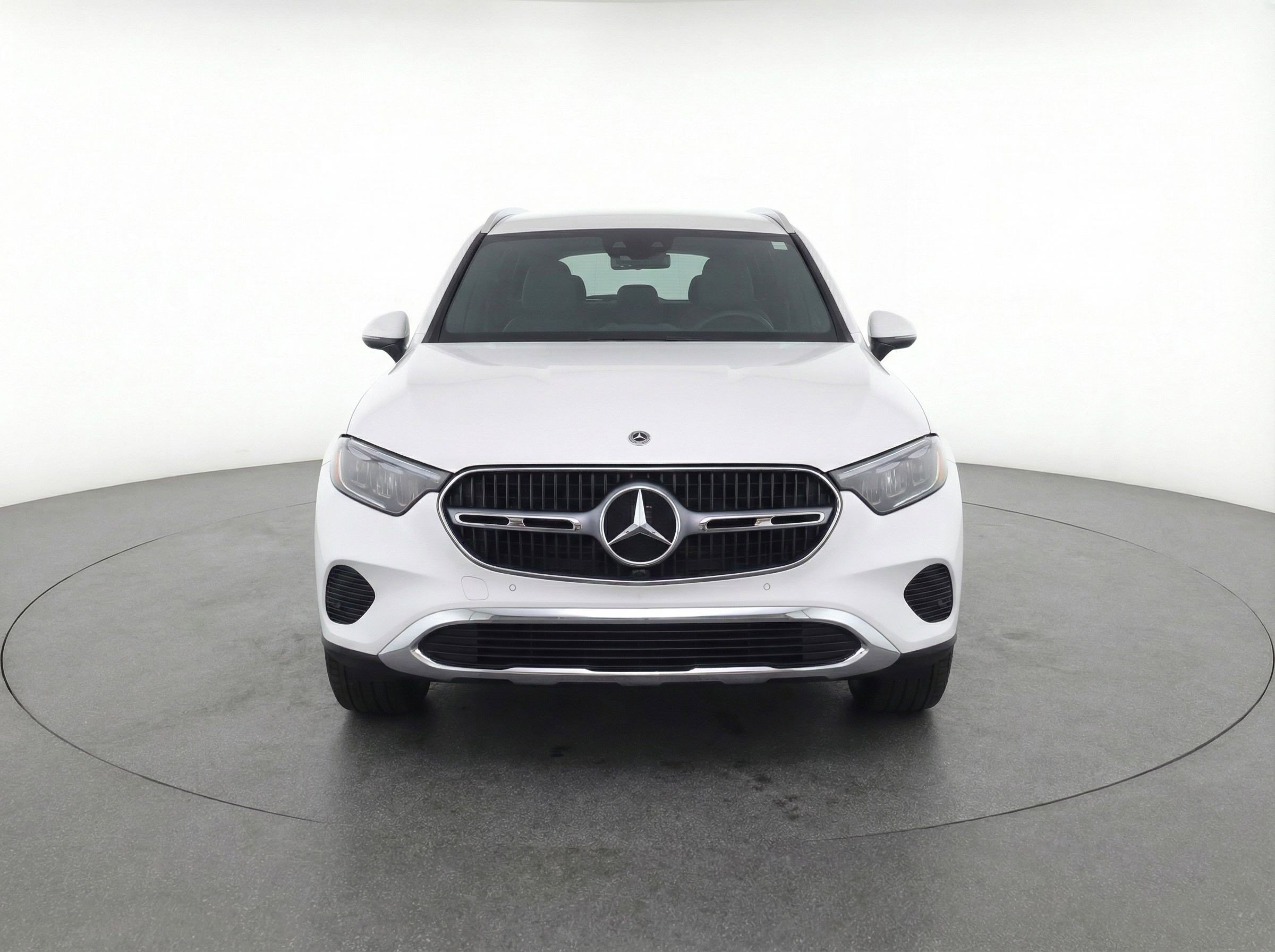 Thumbnail: 2024 Mercedes-Benz GLC - 2