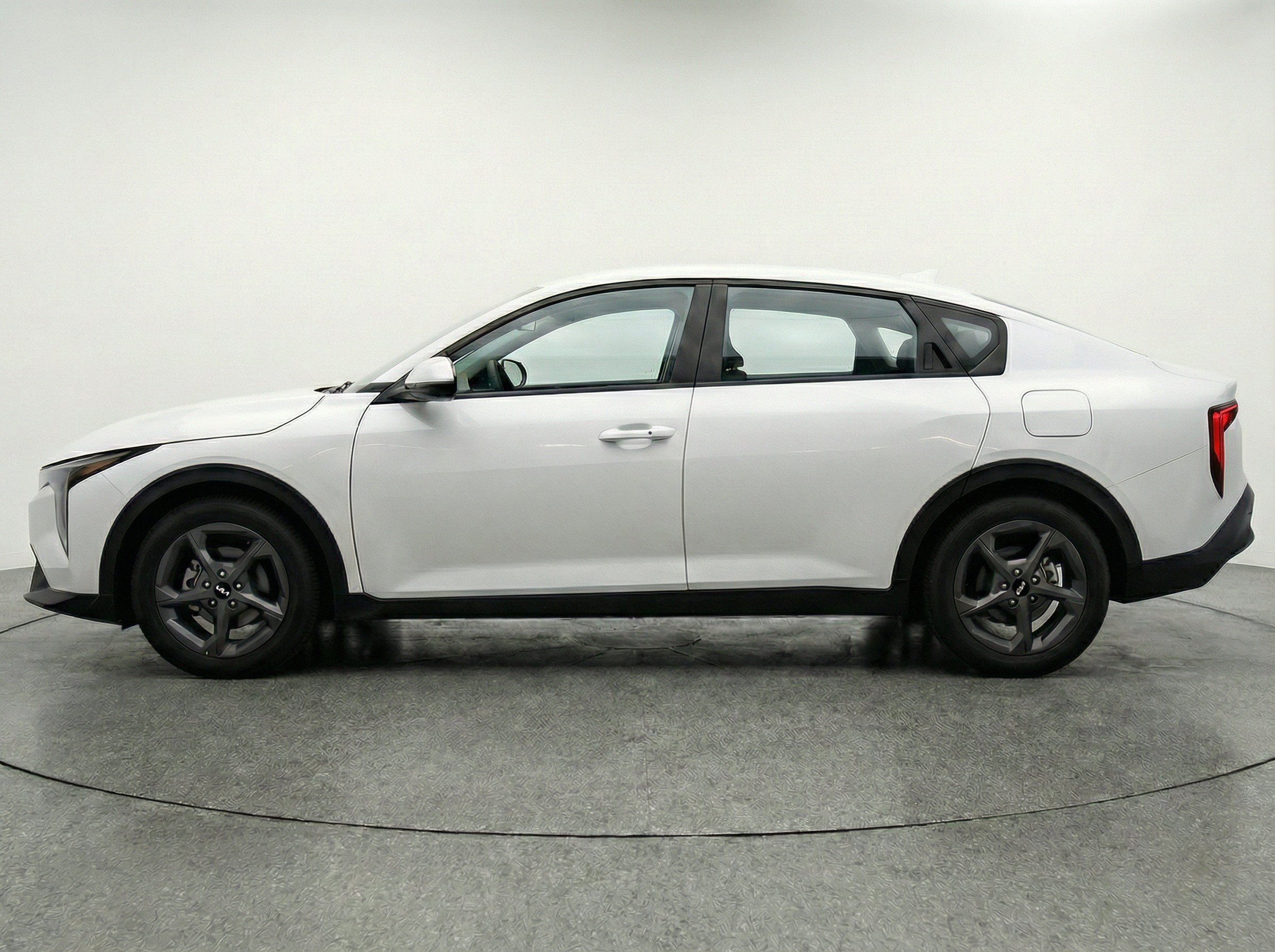 Thumbnail: 2025 Kia K4 - 5