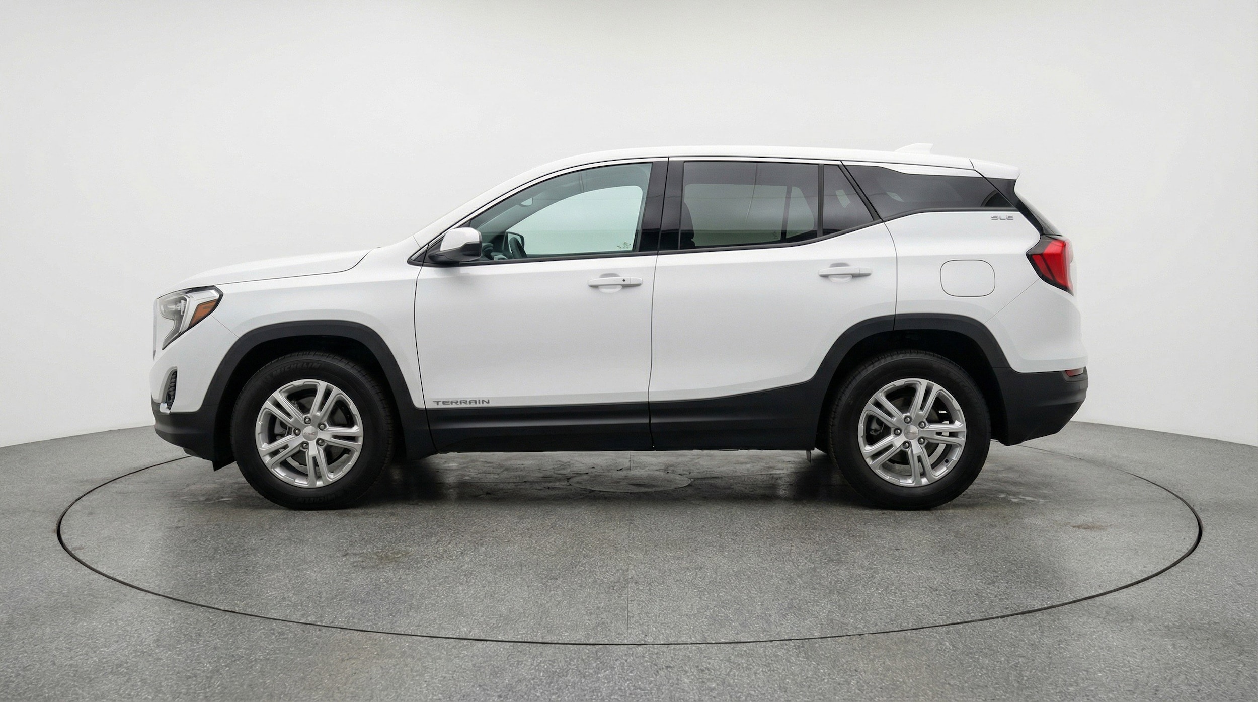 Thumbnail: 2024 GMC Terrain - 5